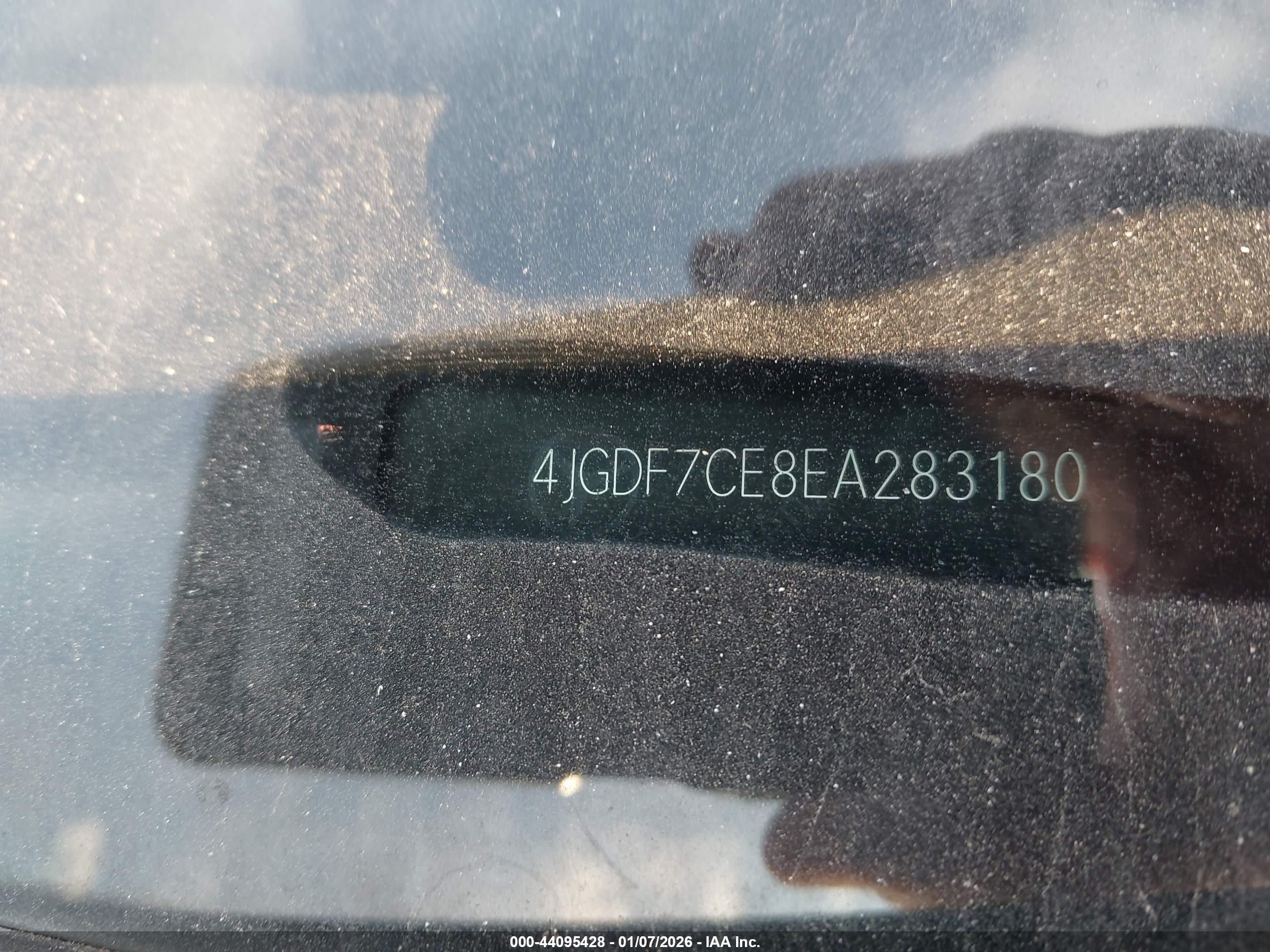 MERCEDES-BENZ GL image 9