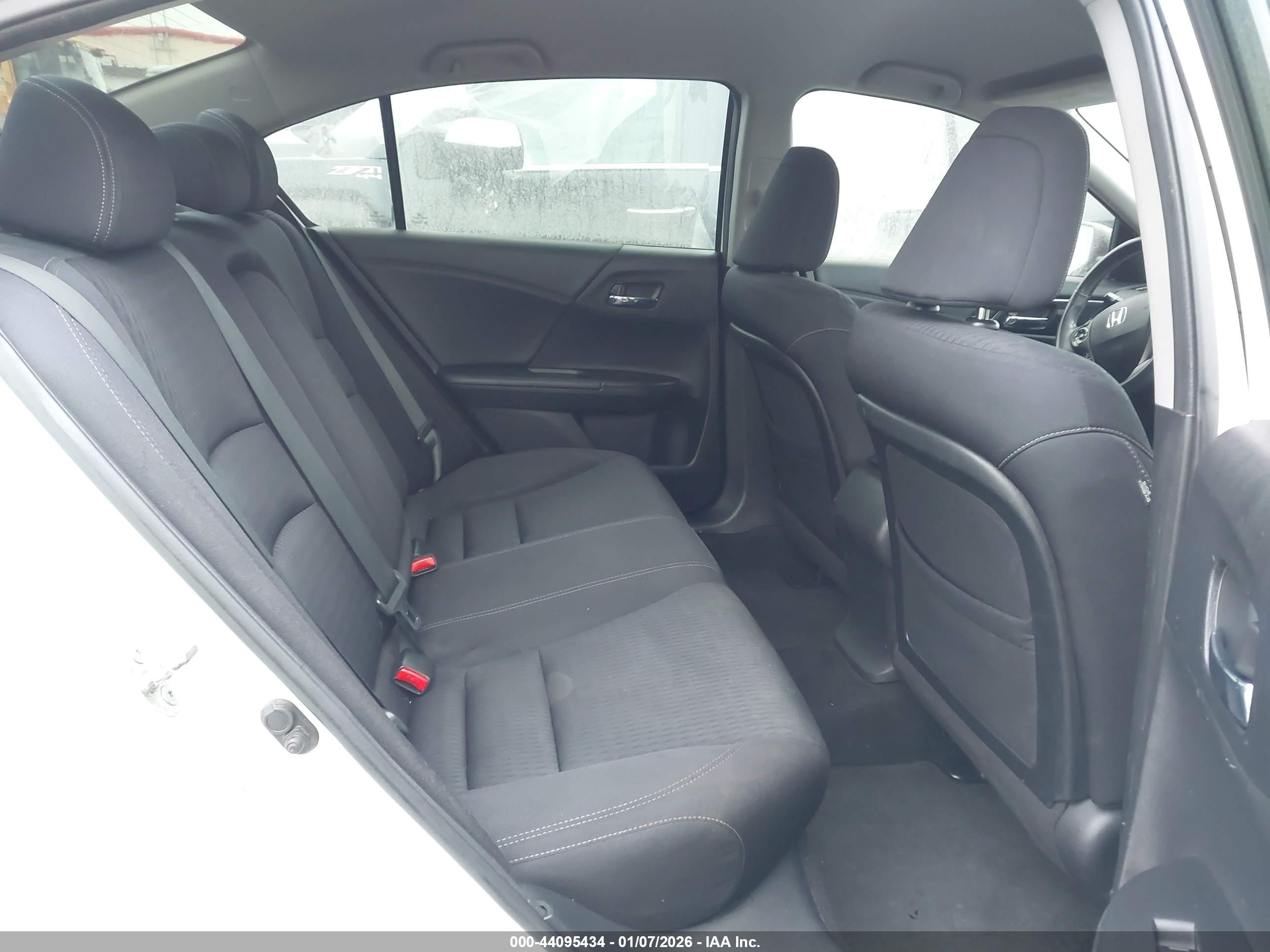 HONDA ACCORD image 8