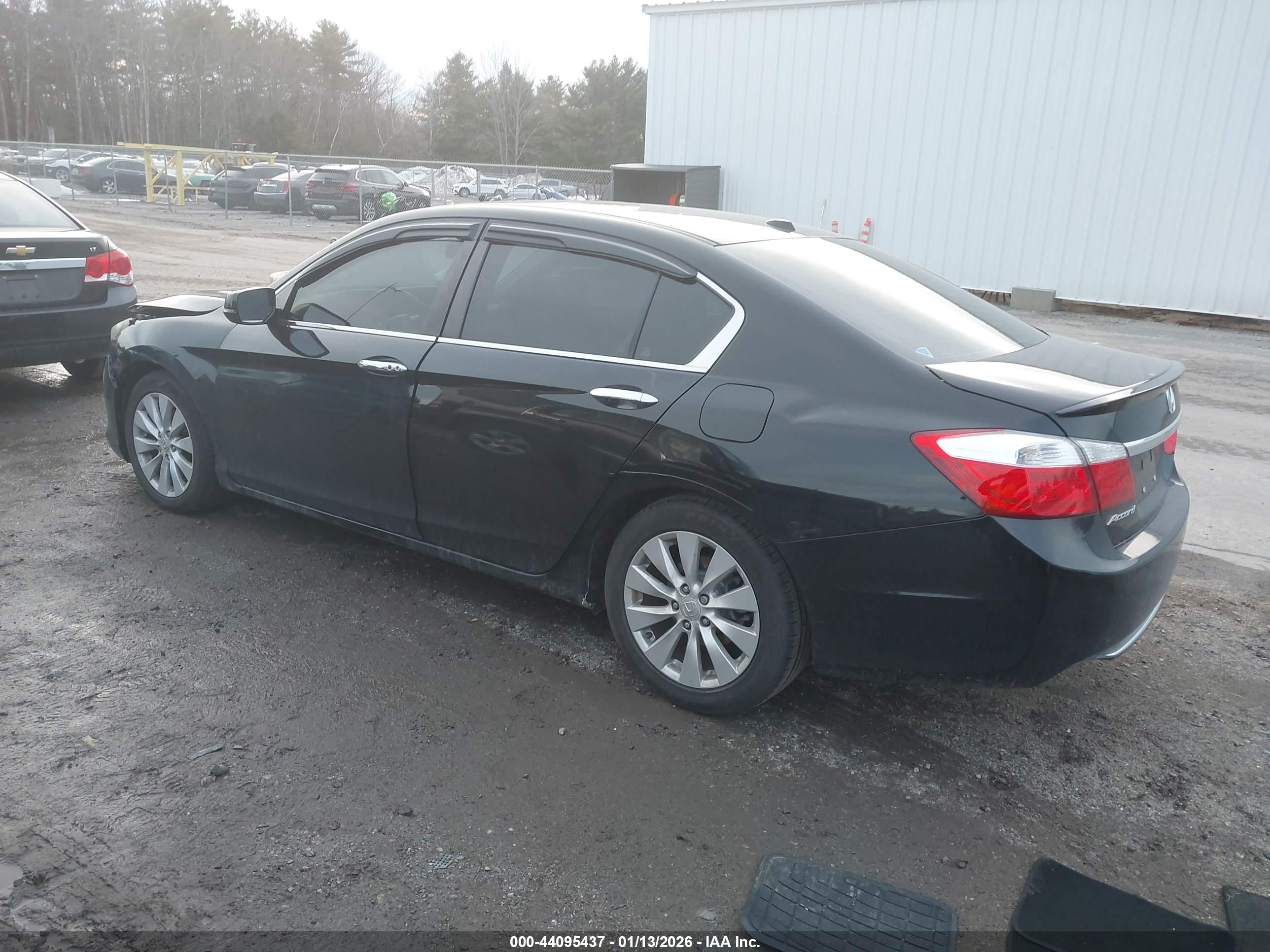 HONDA ACCORD image 3