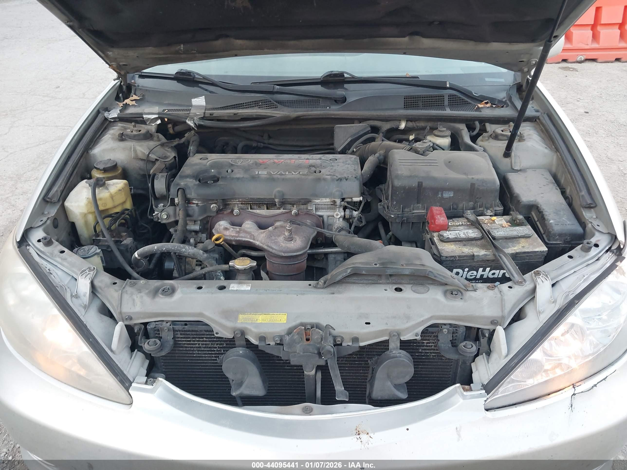 TOYOTA CAMRY image 10