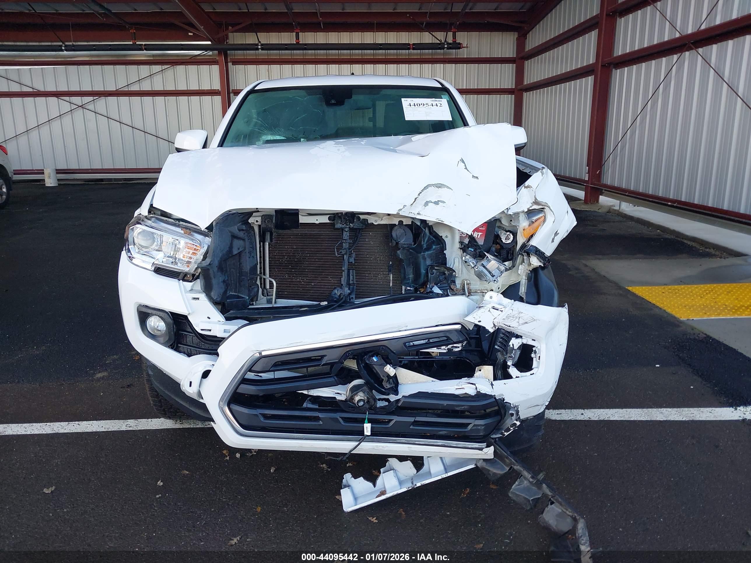 TOYOTA TACOMA image 6