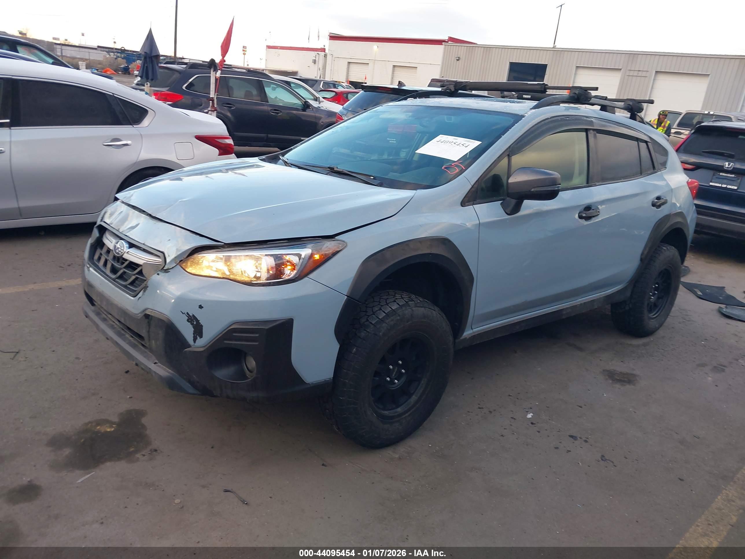 SUBARU CROSSTREK image 2