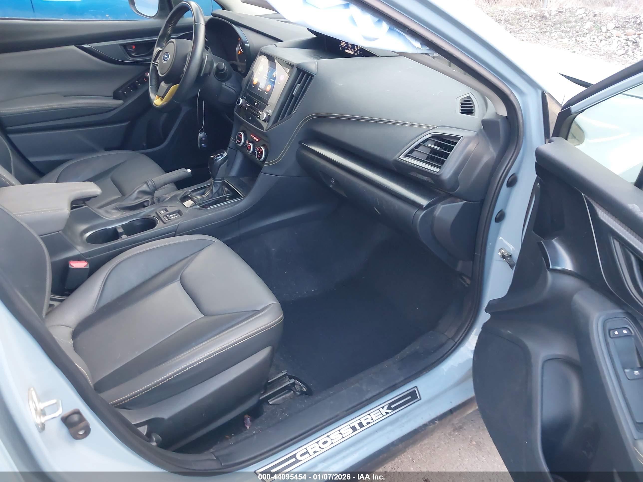 SUBARU CROSSTREK image 5
