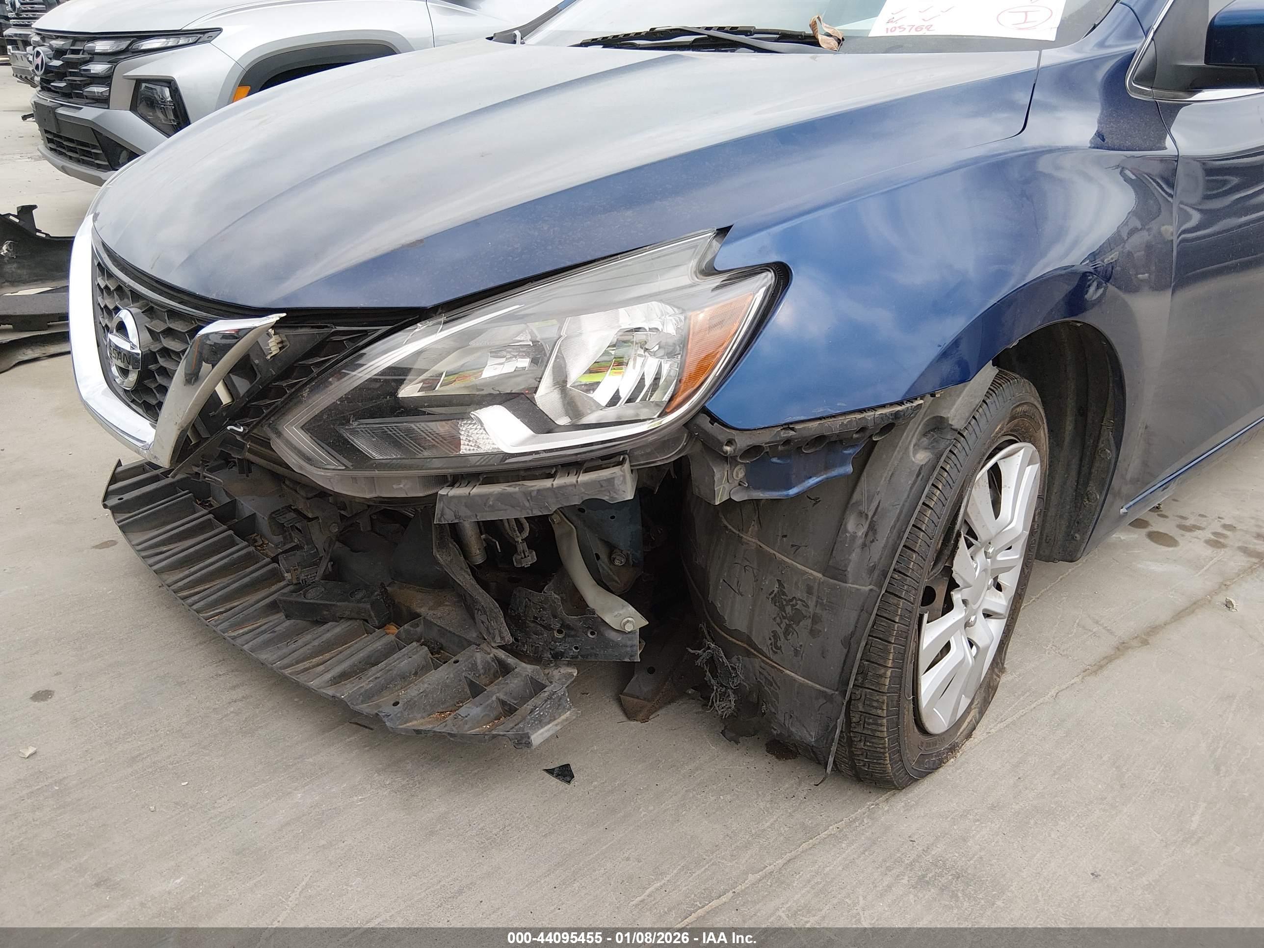 NISSAN SENTRA image 6