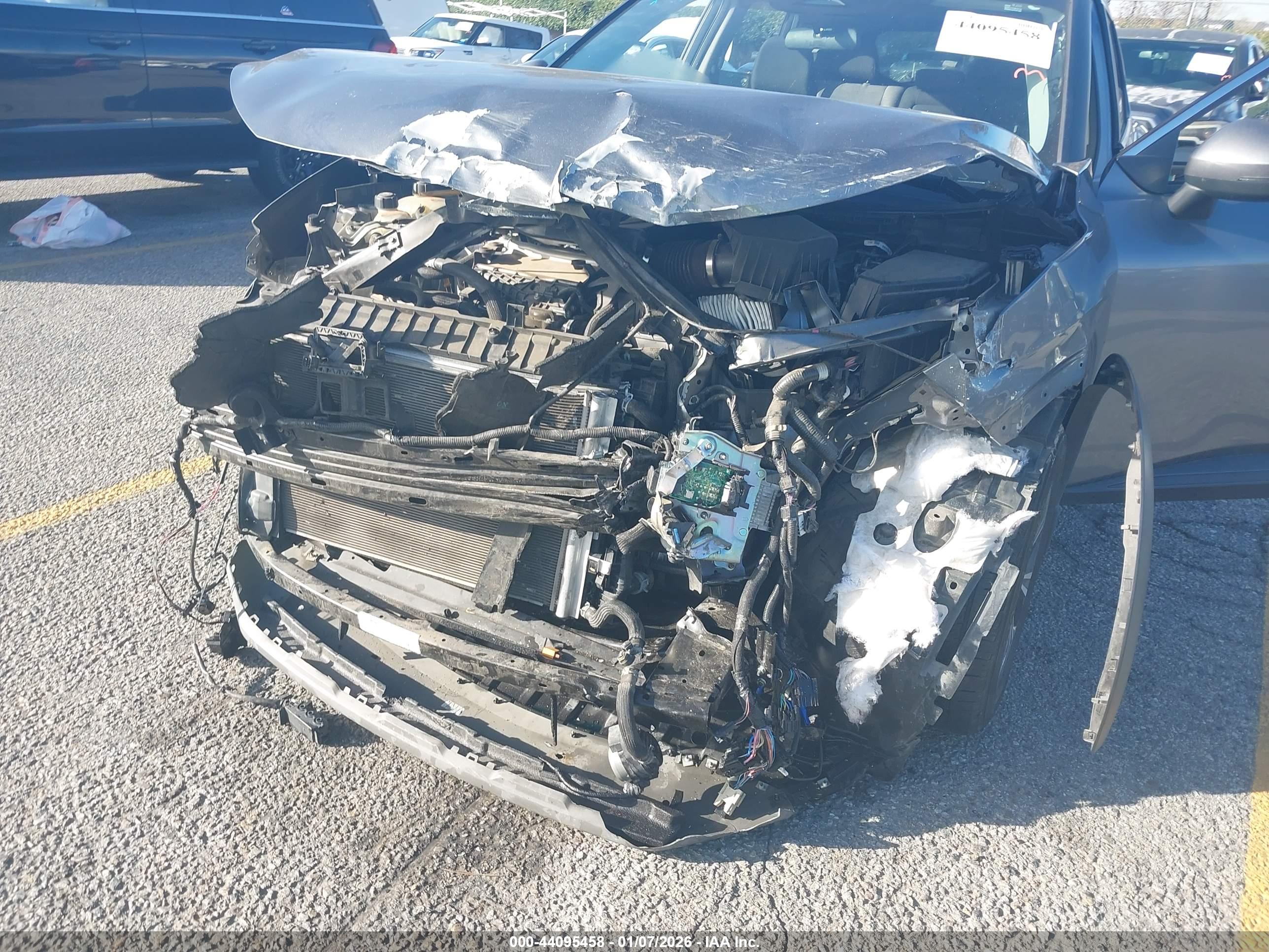 NISSAN ROGUE image 6
