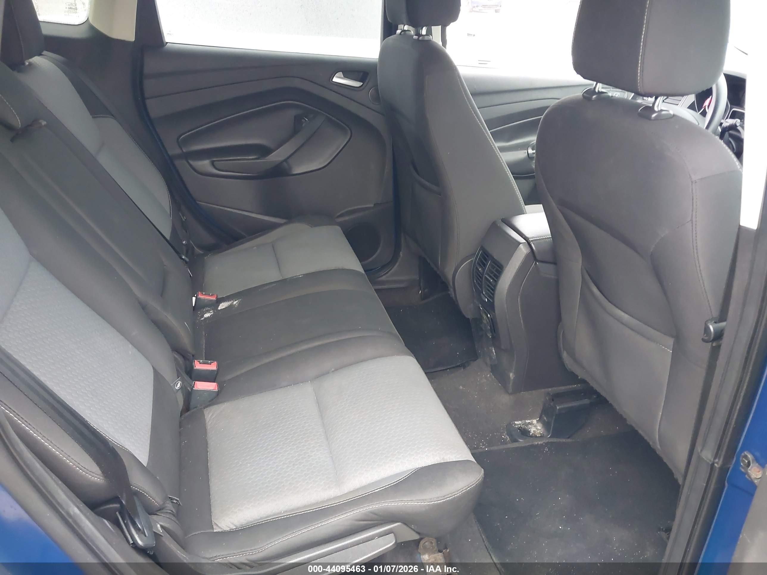 FORD ESCAPE image 8