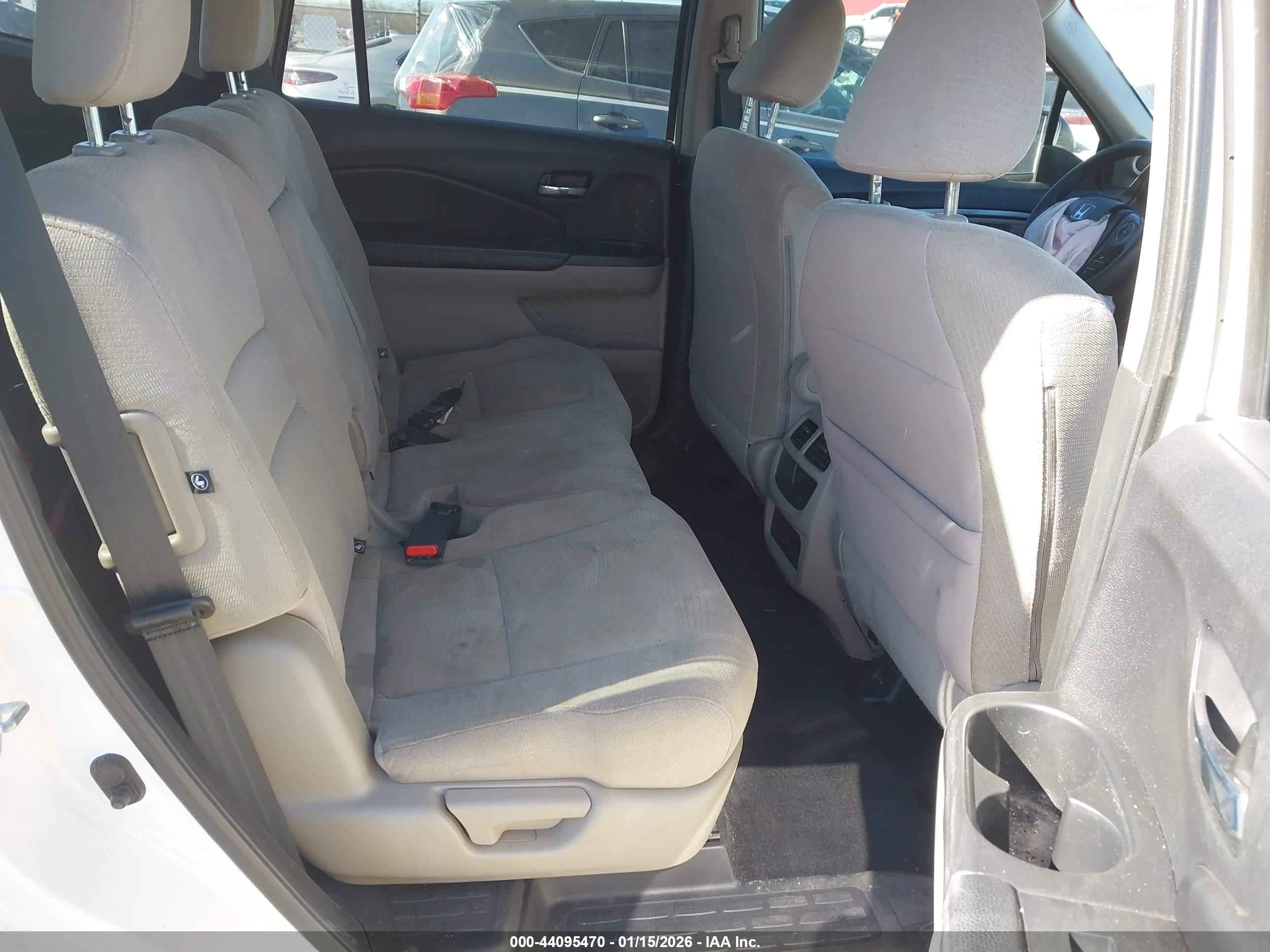 HONDA PILOT image 8