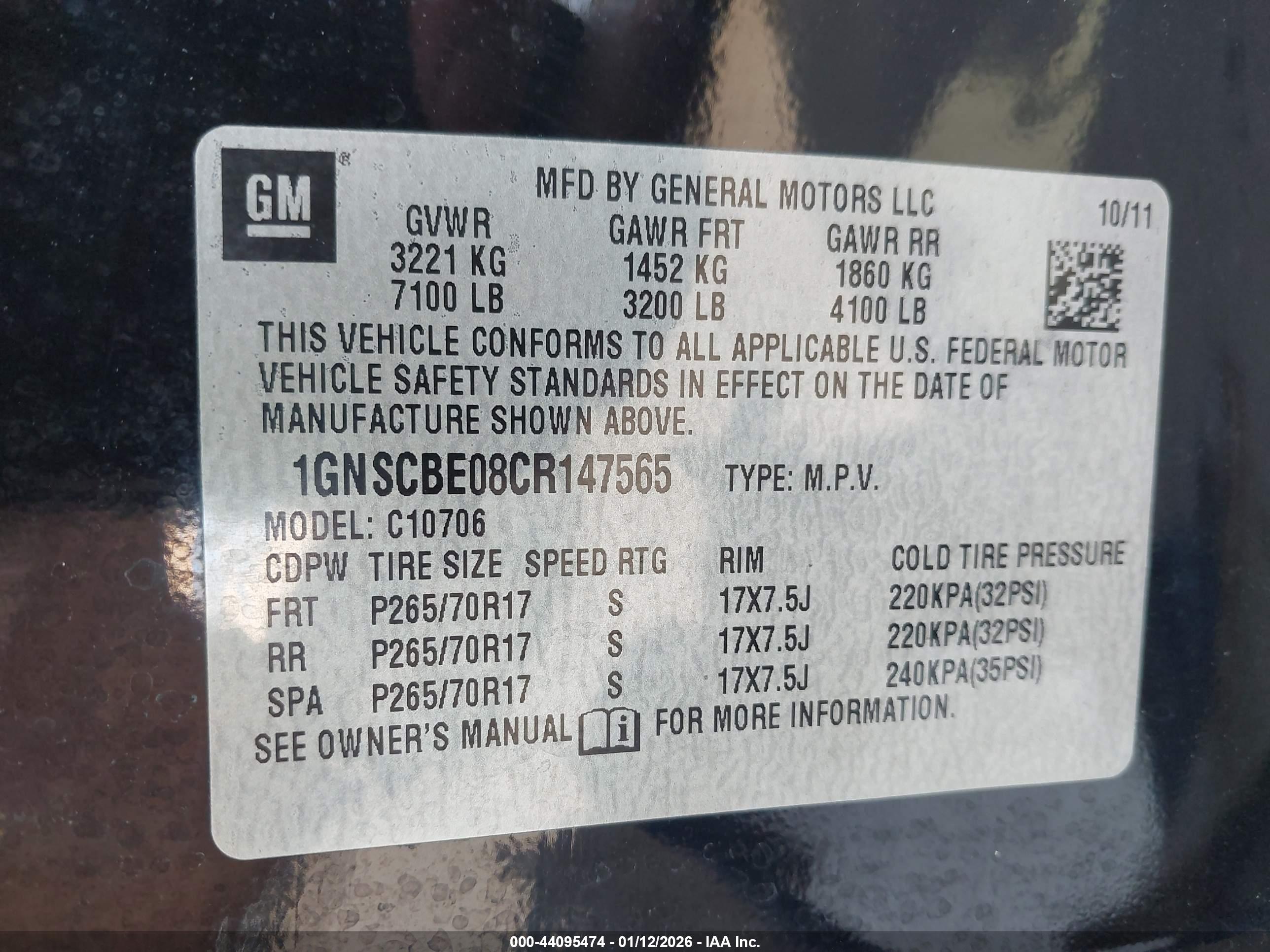 CHEVROLET TAHOE image 9