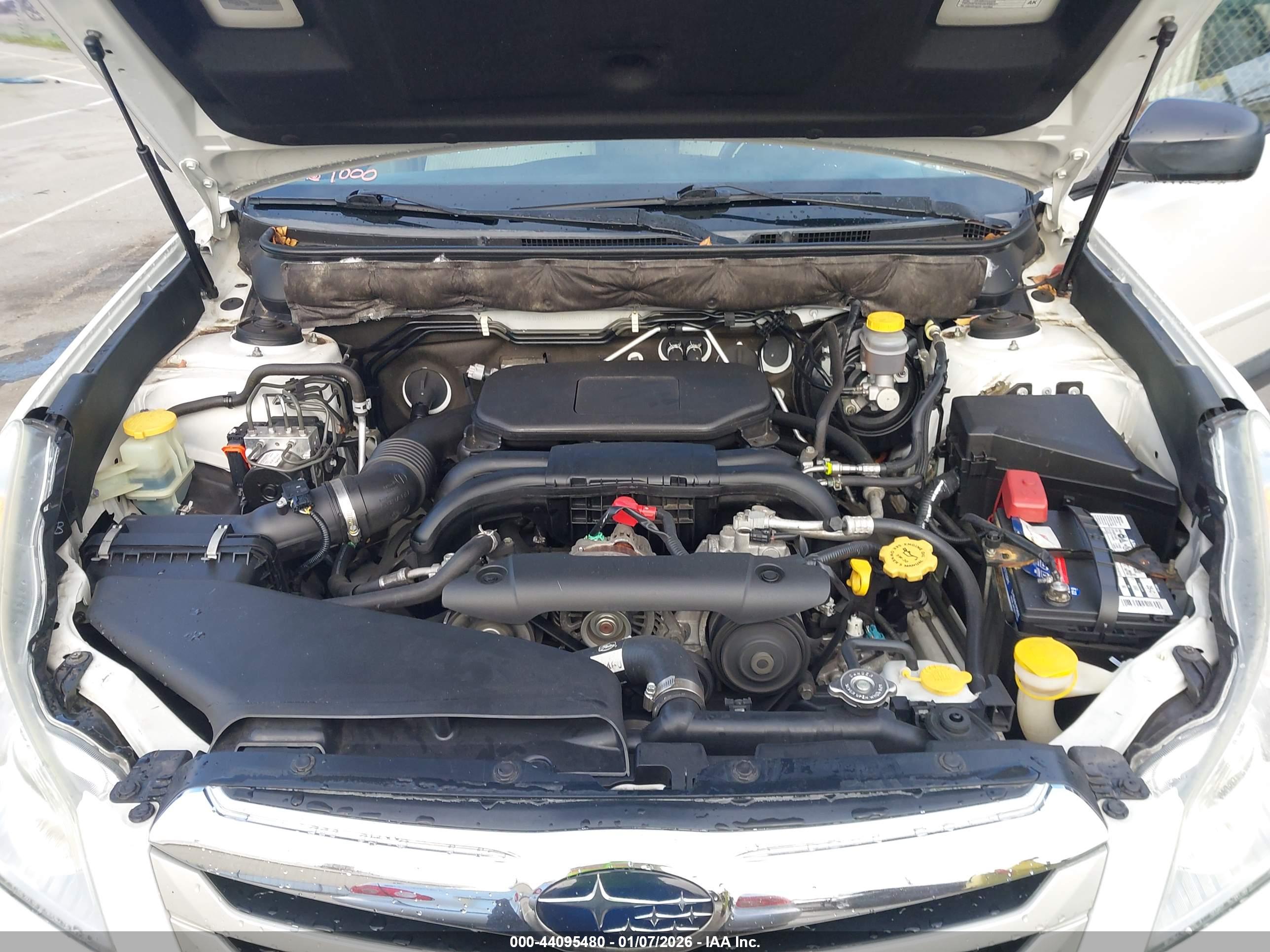 SUBARU OUTBACK image 10