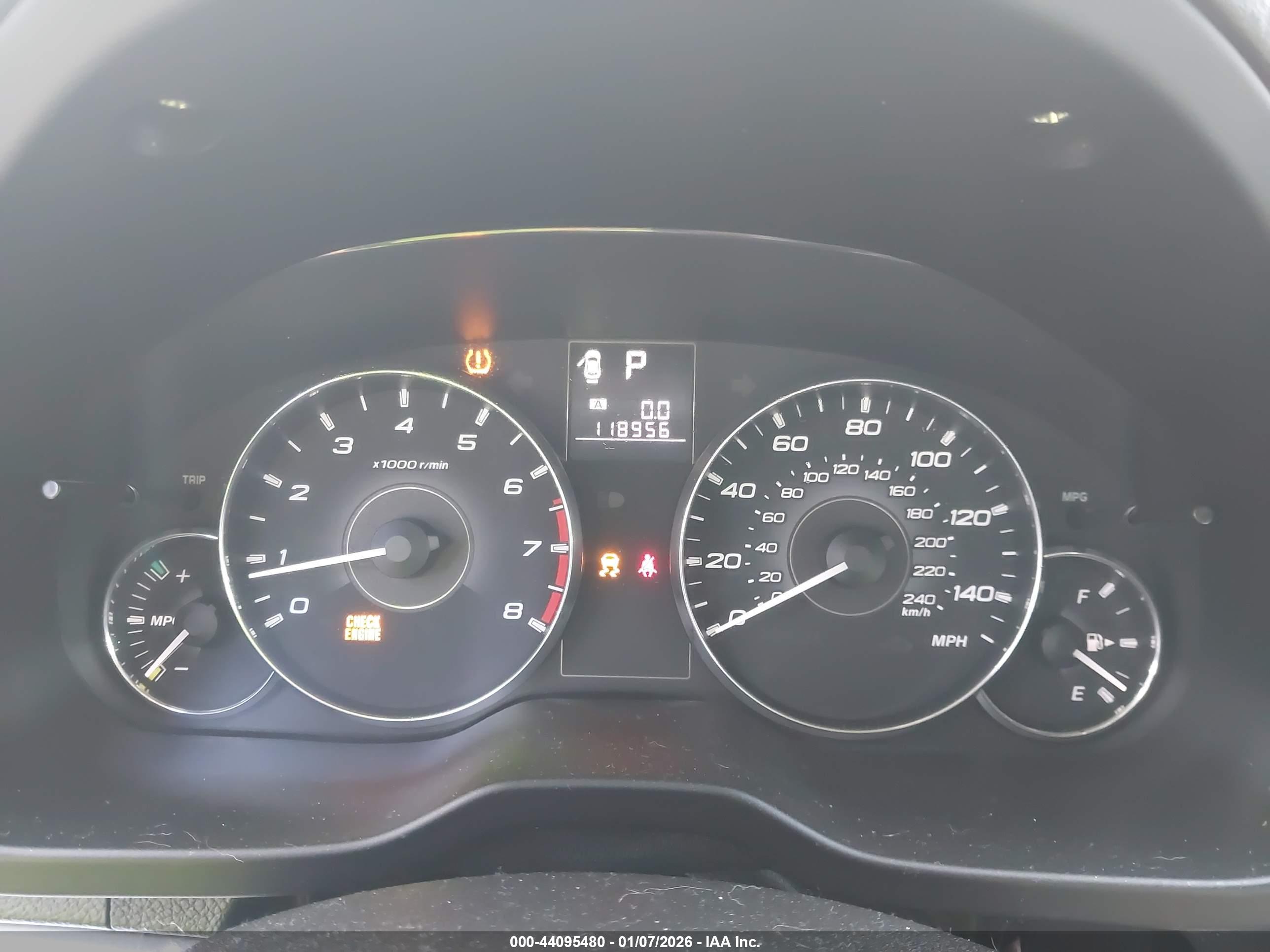 SUBARU OUTBACK image 7