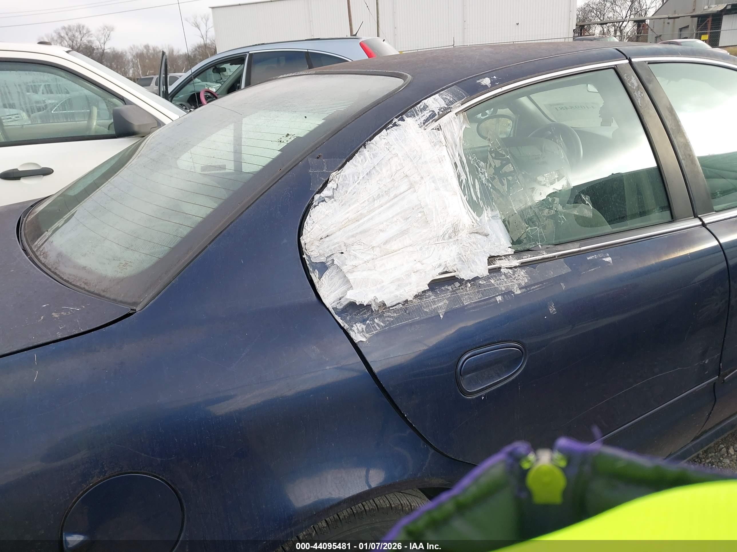 OLDSMOBILE ALERO image 4