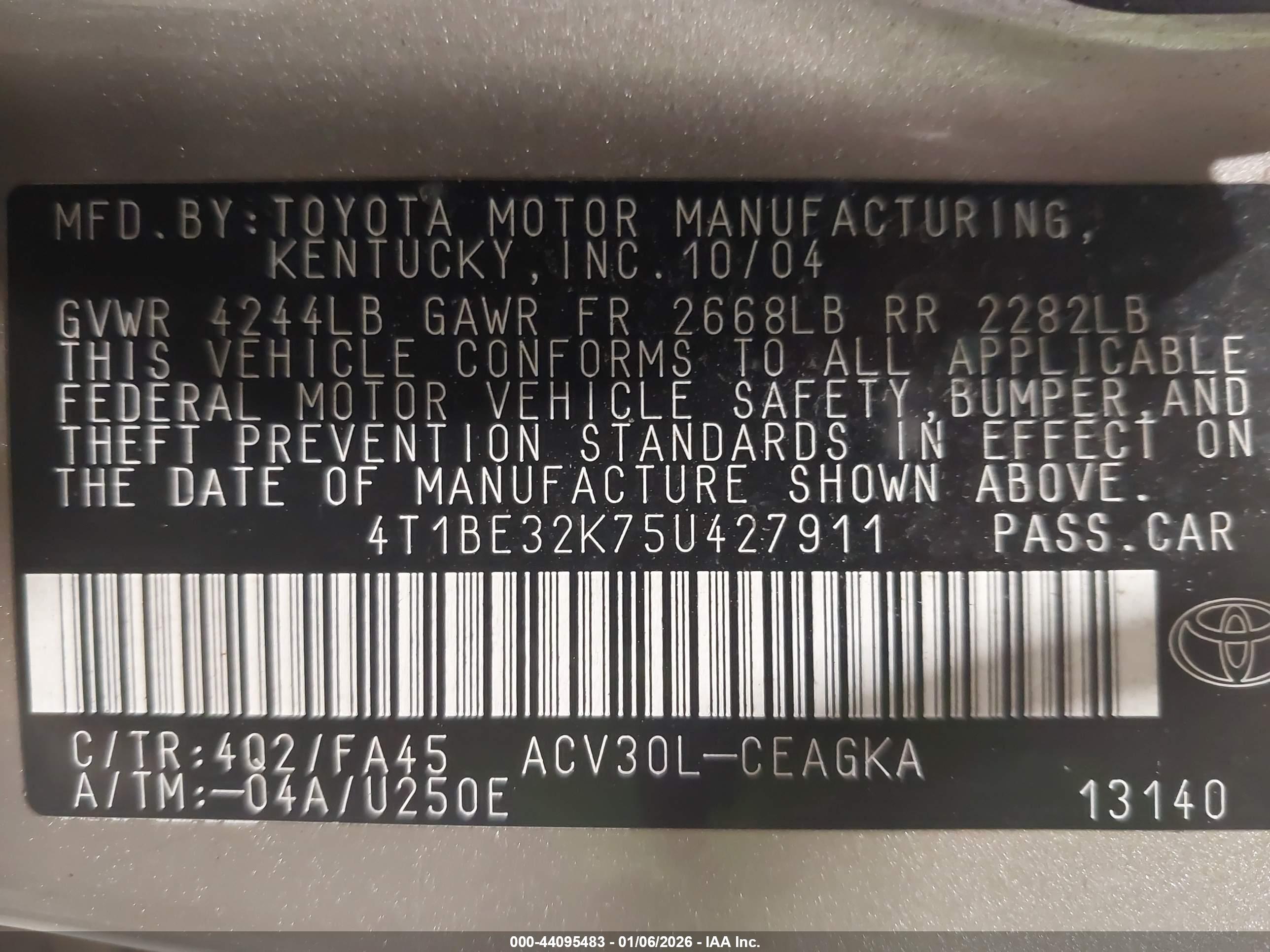 TOYOTA CAMRY image 9