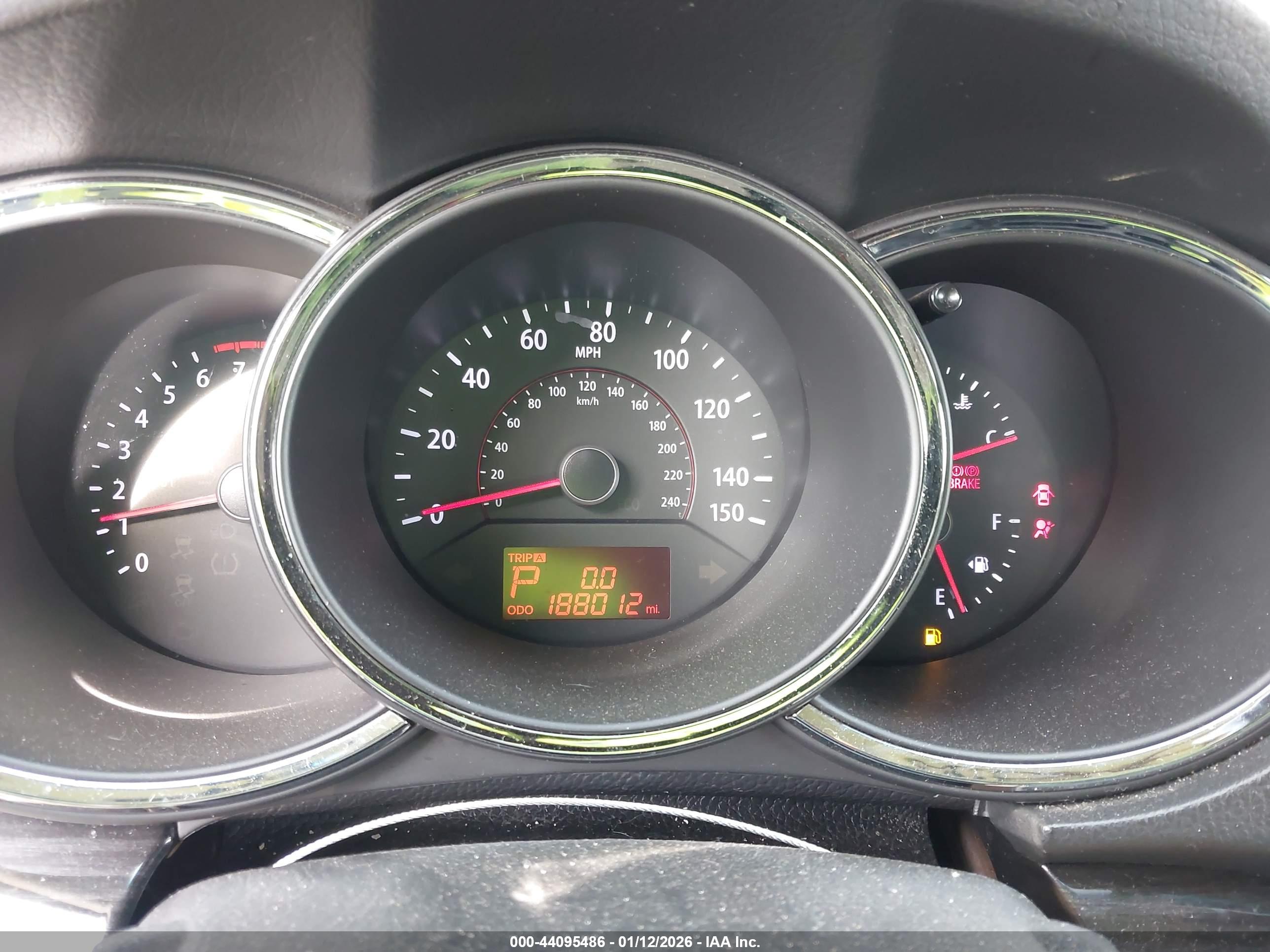 KIA SORENTO image 7