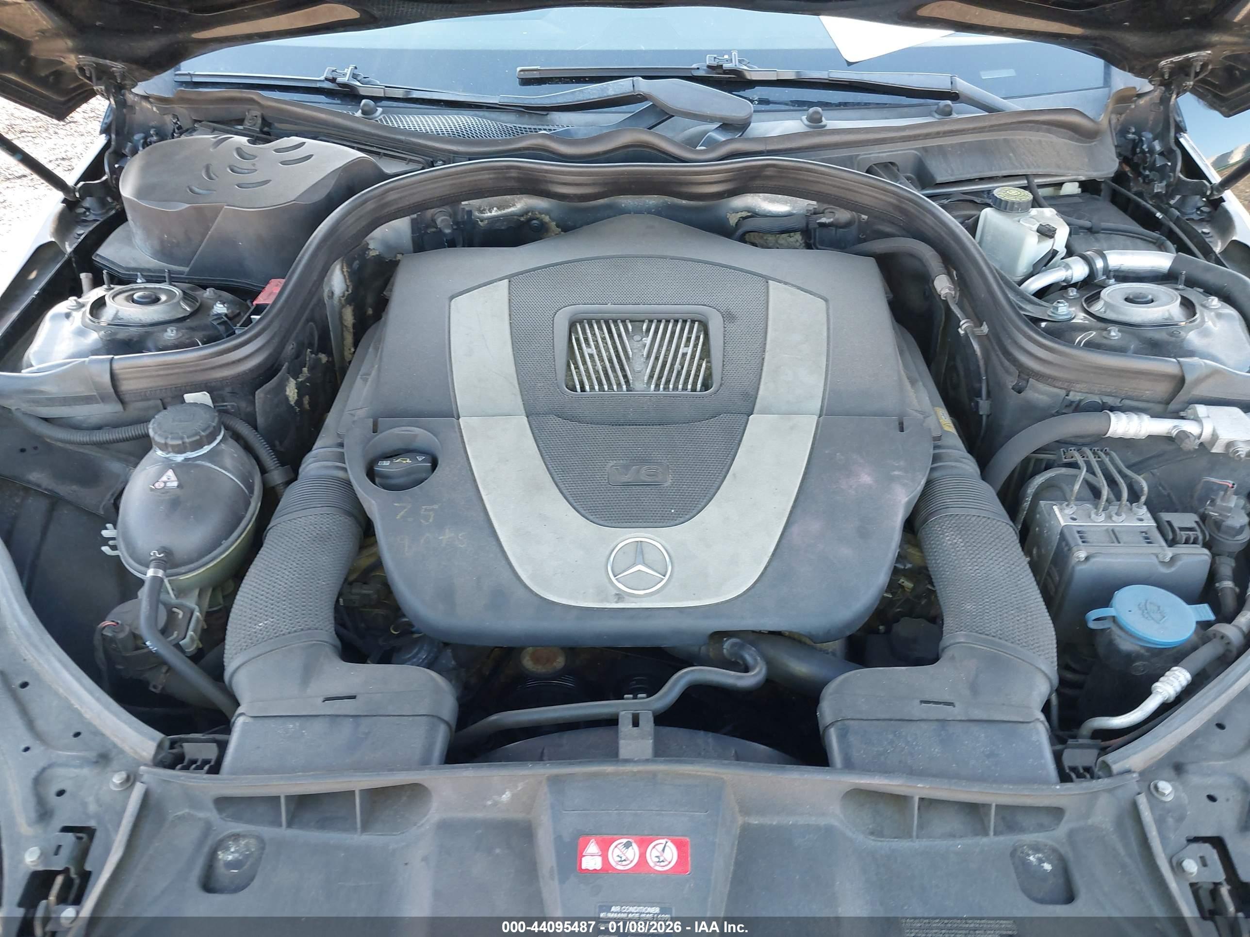 MERCEDES-BENZ E image 10