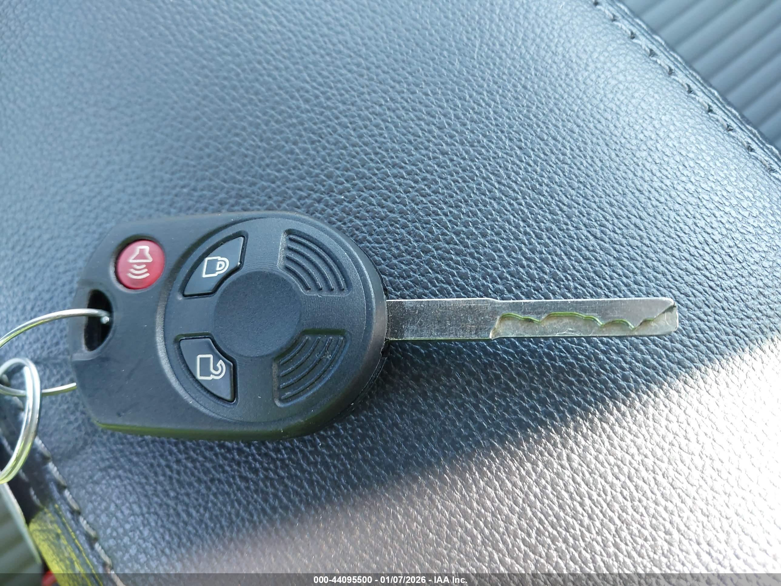 FORD ESCAPE image 11