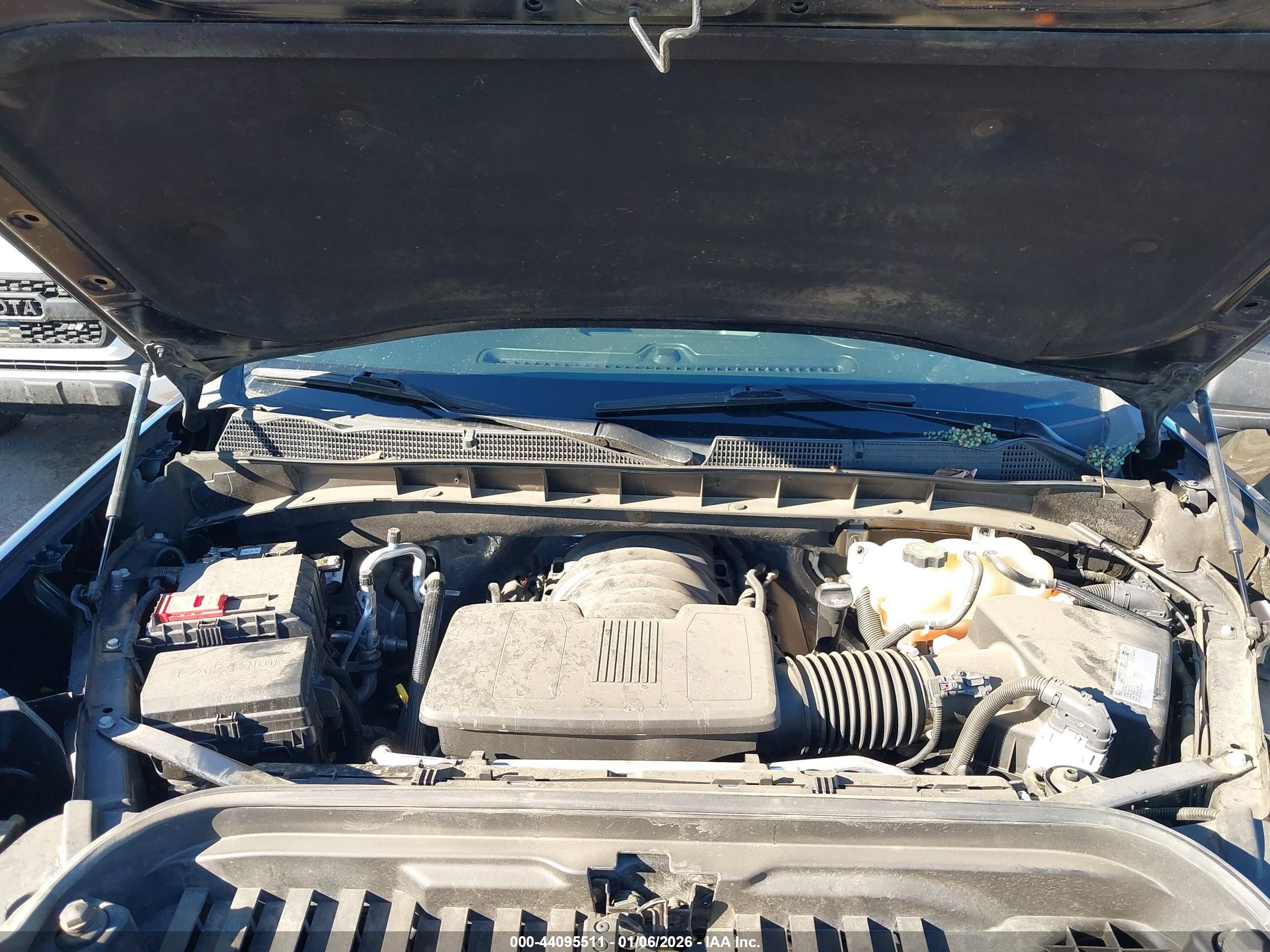 GMC SIERRA image 10
