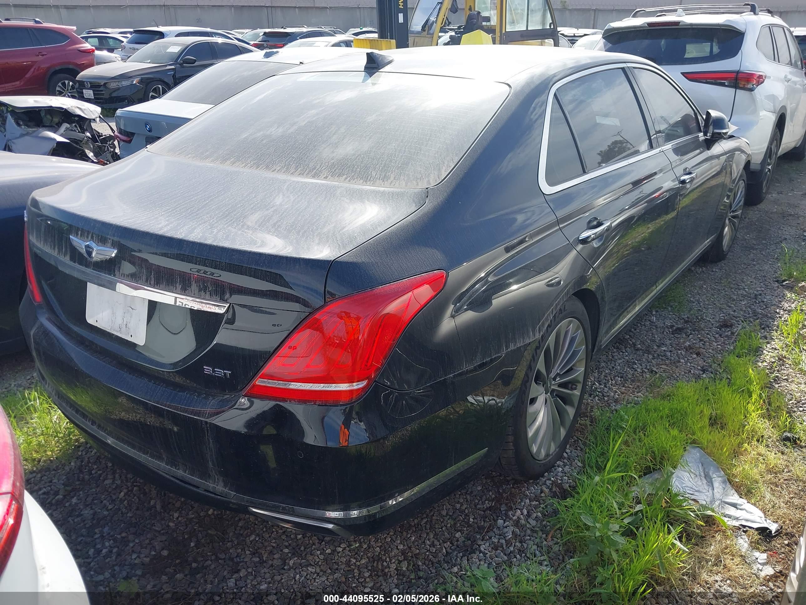 GENESIS G90 image 4