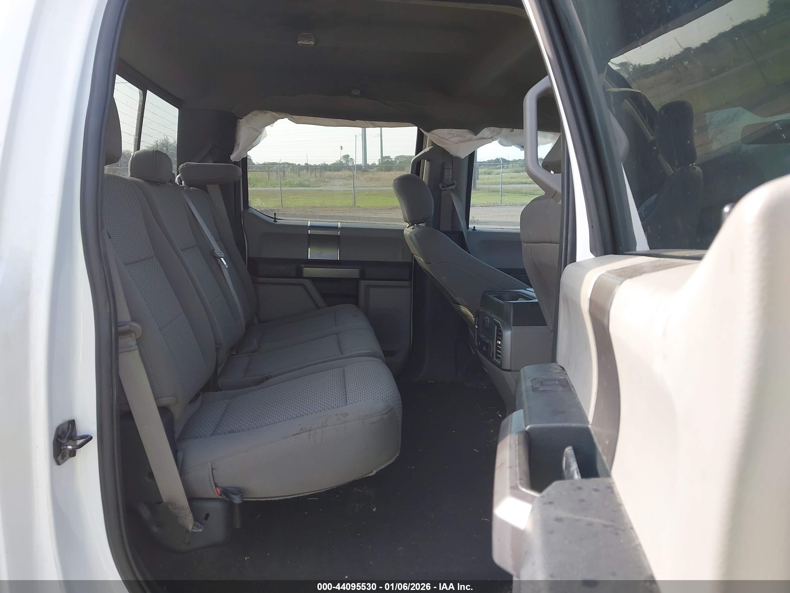 FORD F-150 image 8