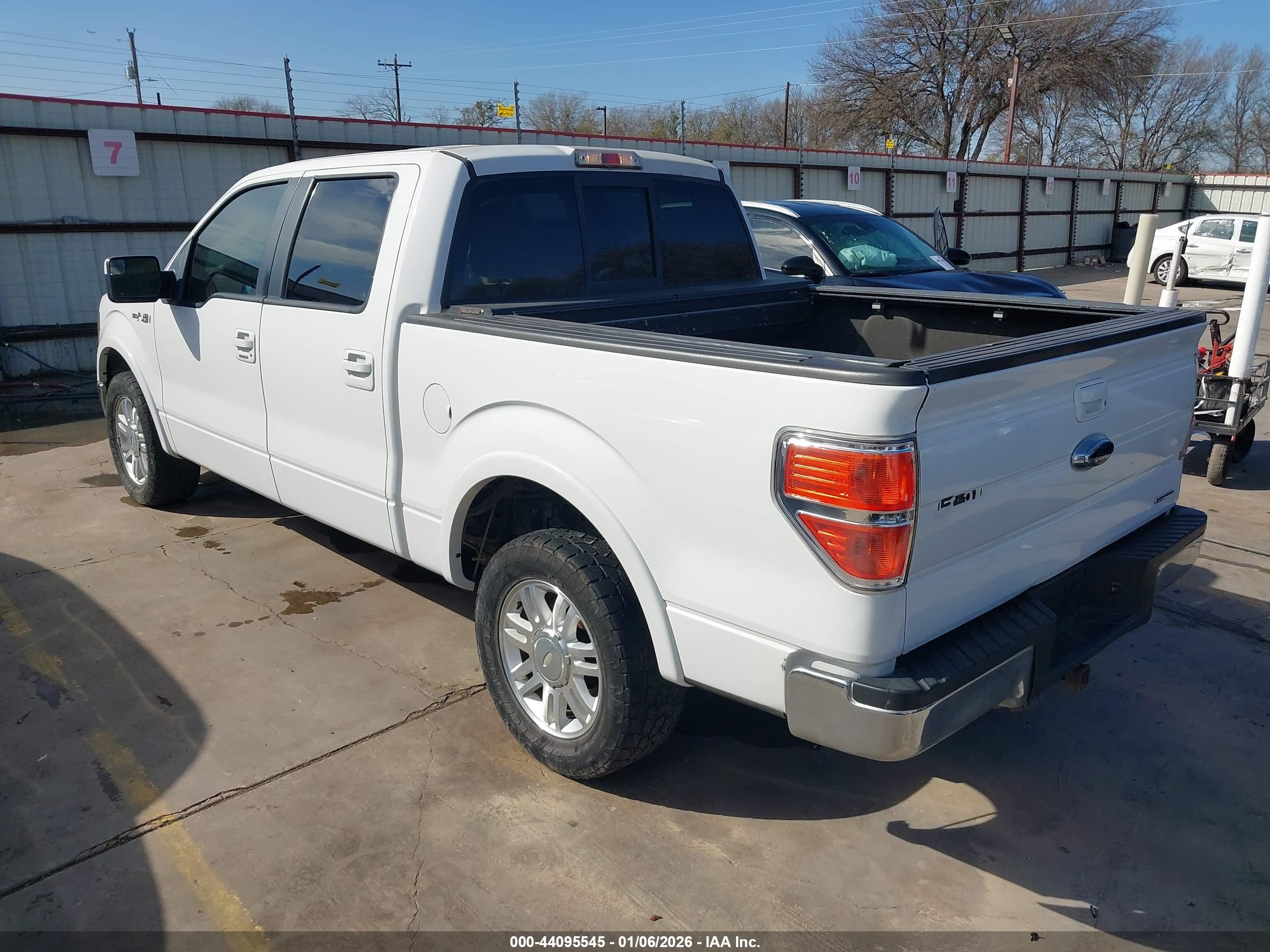 FORD F-150 image 3