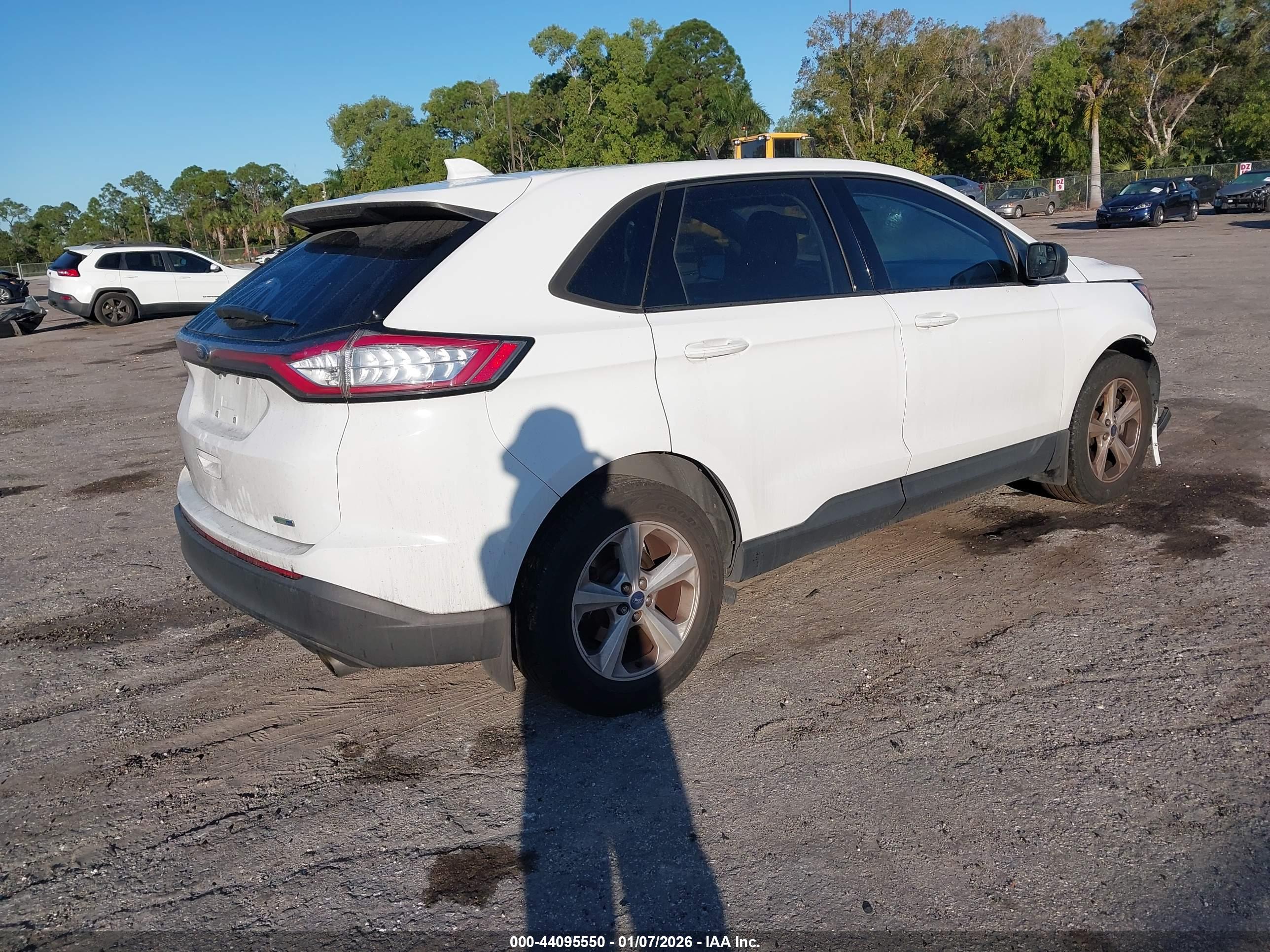 FORD EDGE image 4