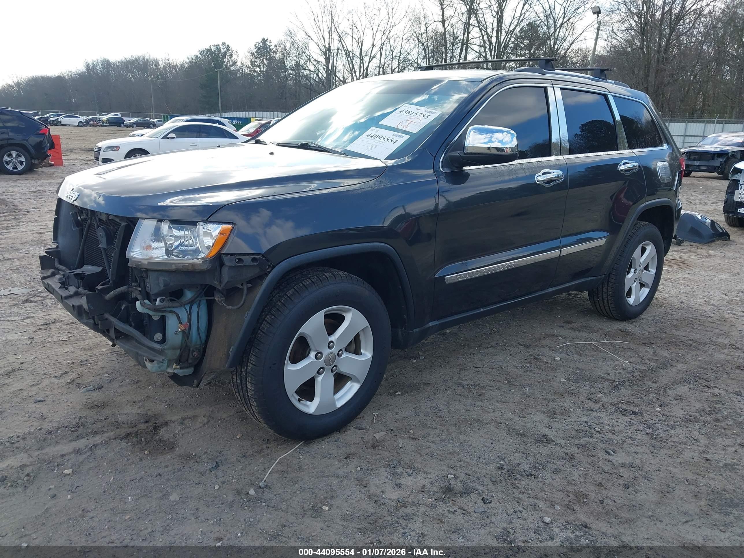 JEEP GRAND image 2