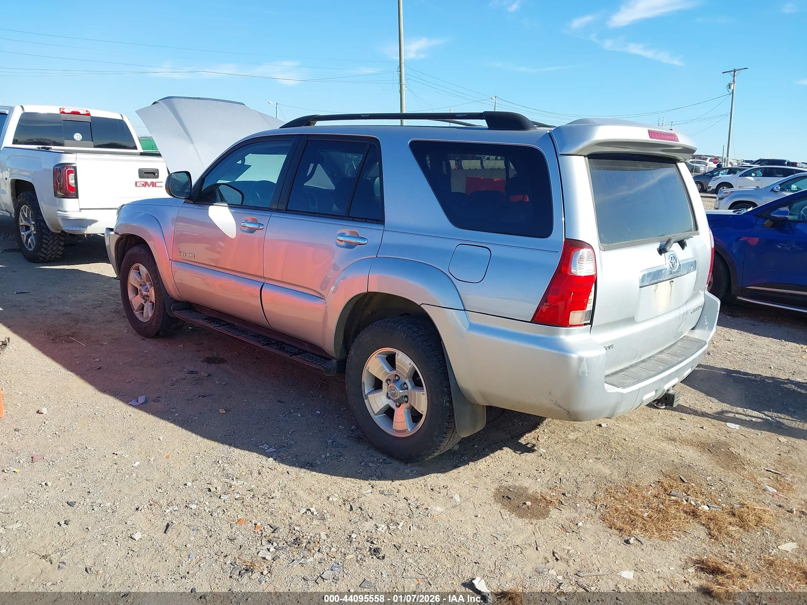 TOYOTA 4RUNNER image 3