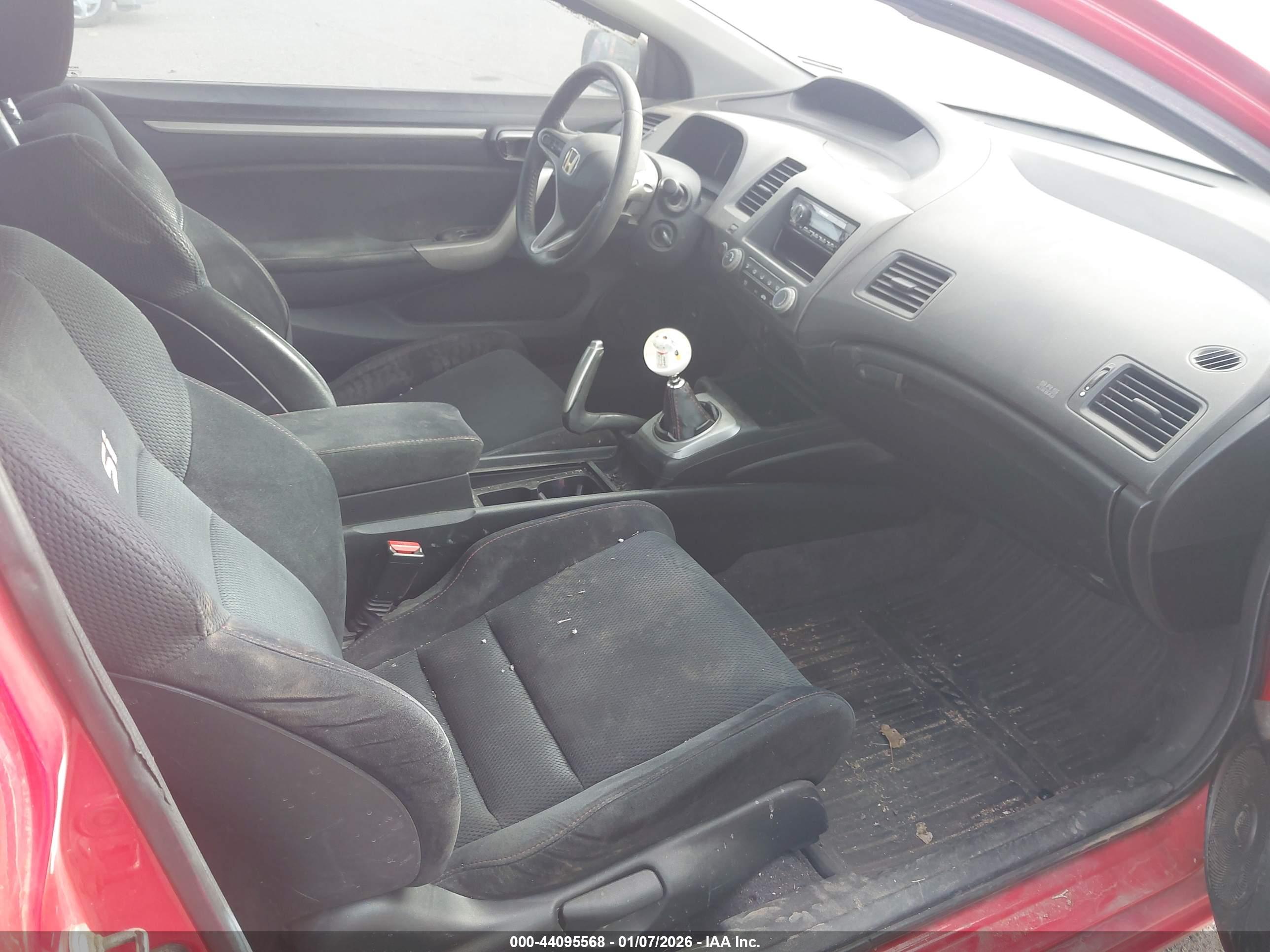 HONDA CIVIC image 5