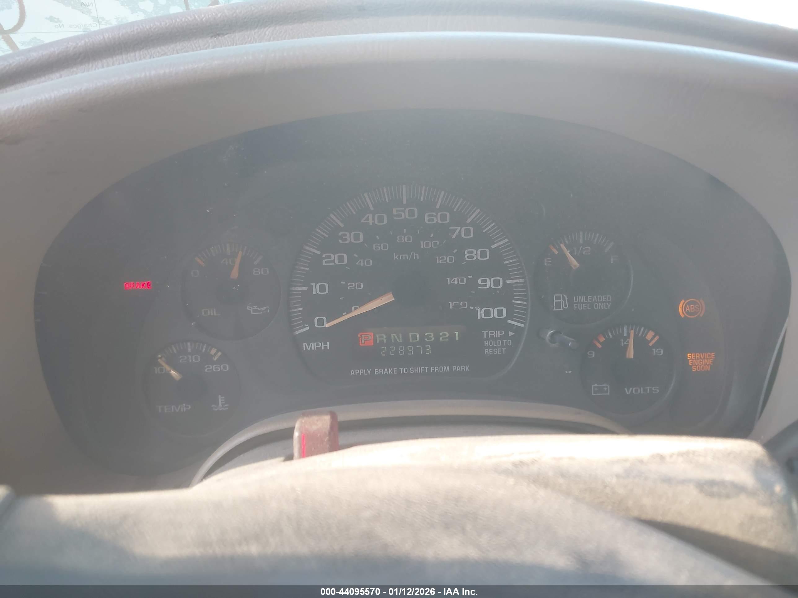 CHEVROLET ASTRO image 7