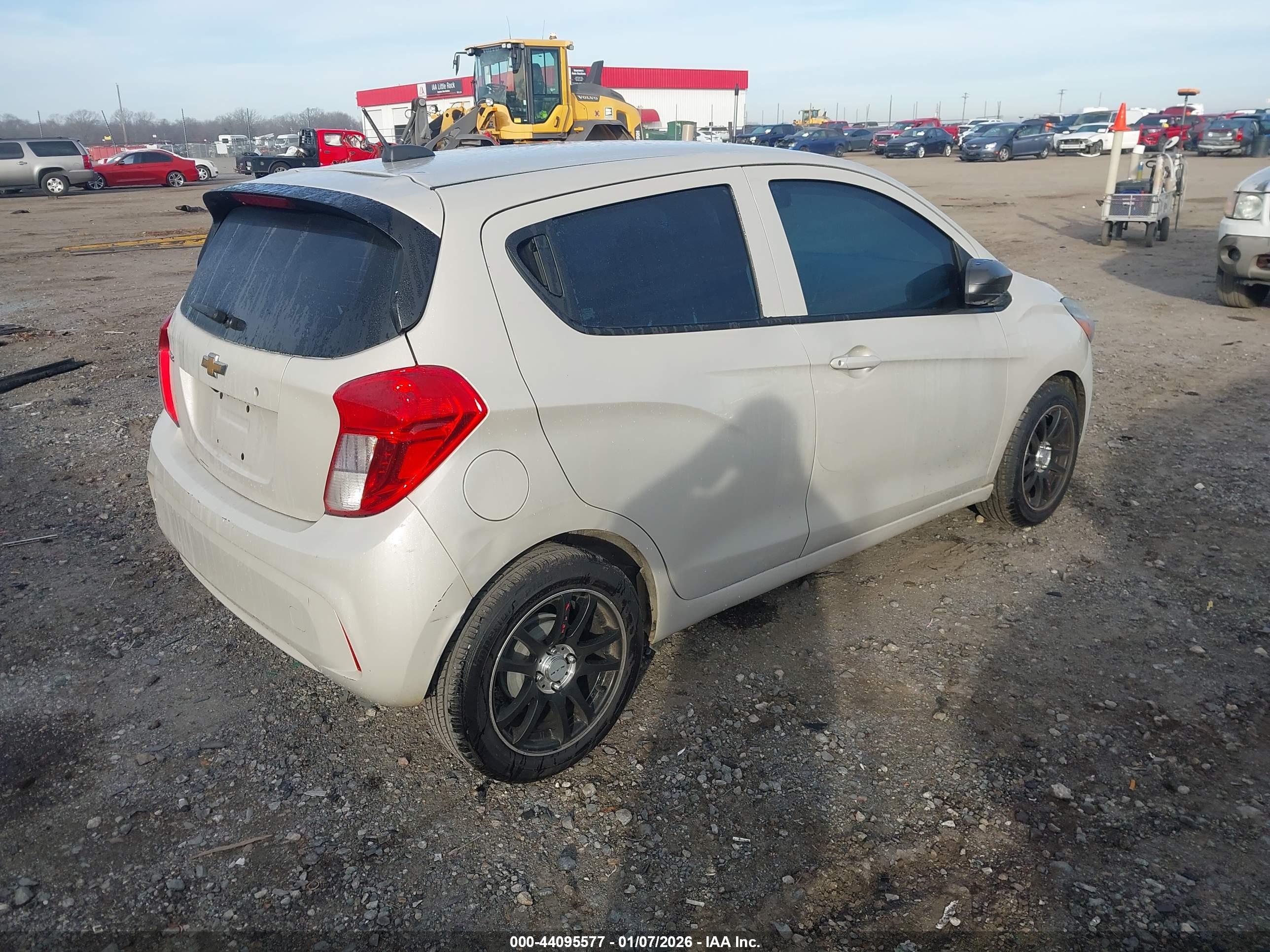 CHEVROLET SPARK image 4