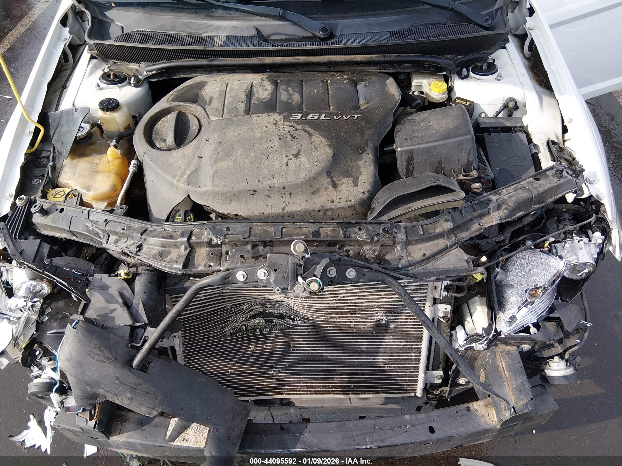 CHRYSLER 200 image 10