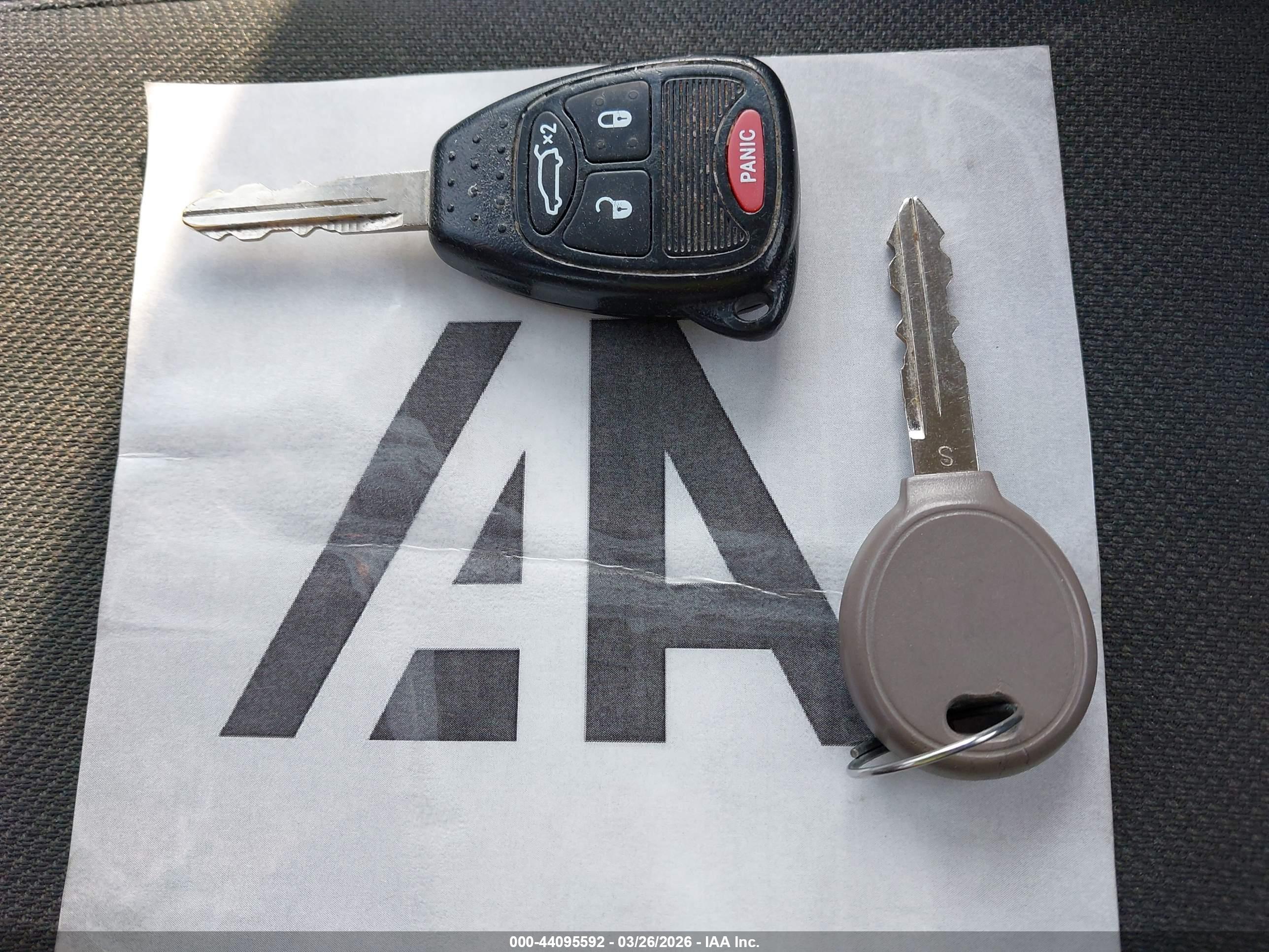 CHRYSLER 200 image 11