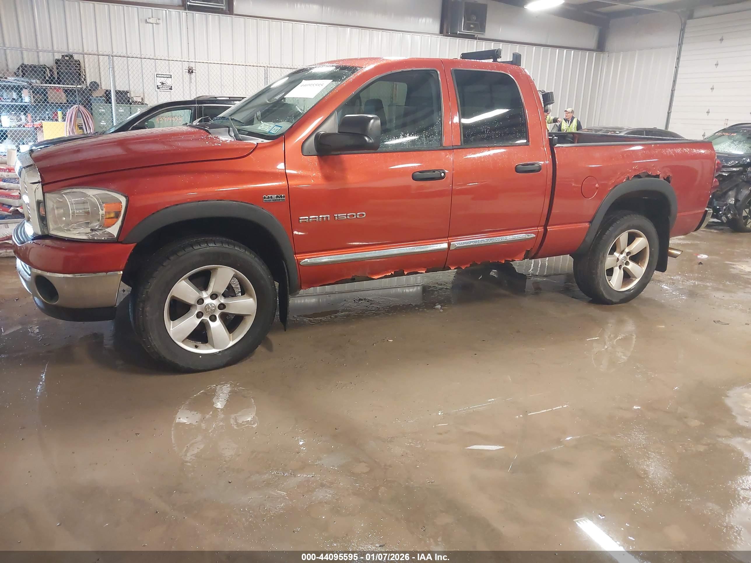 DODGE RAM image 2