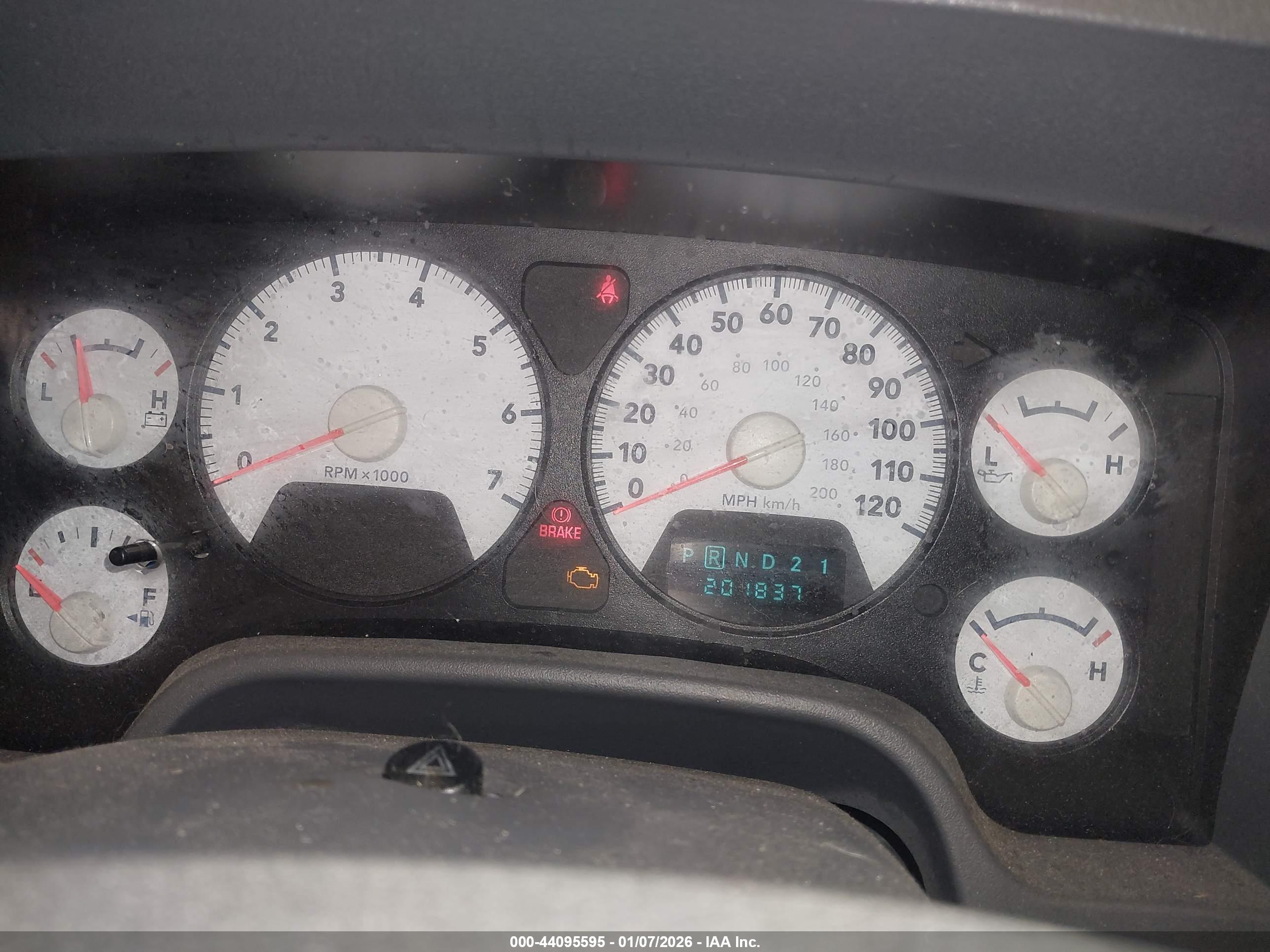 DODGE RAM image 7