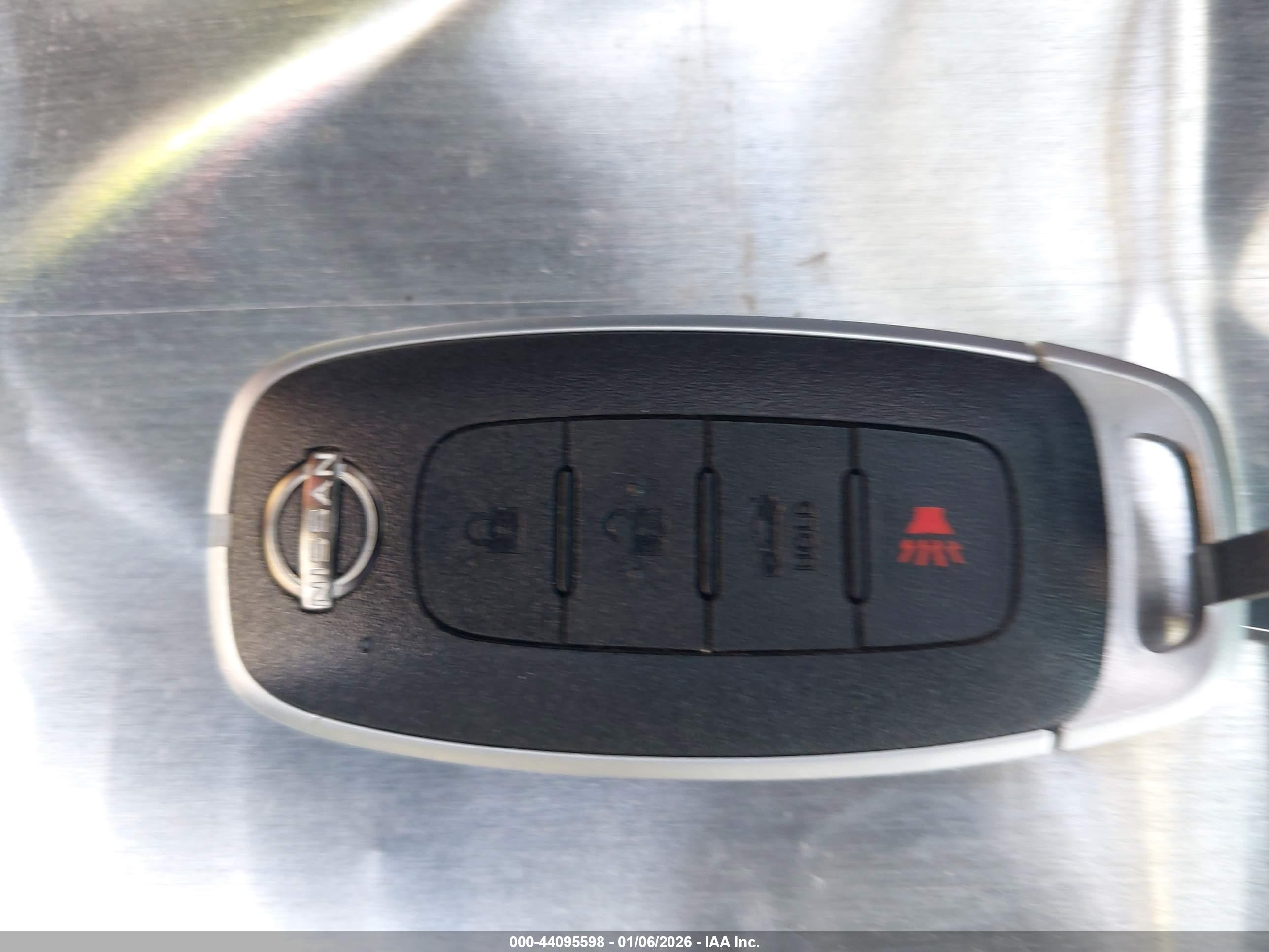 NISSAN SENTRA image 11