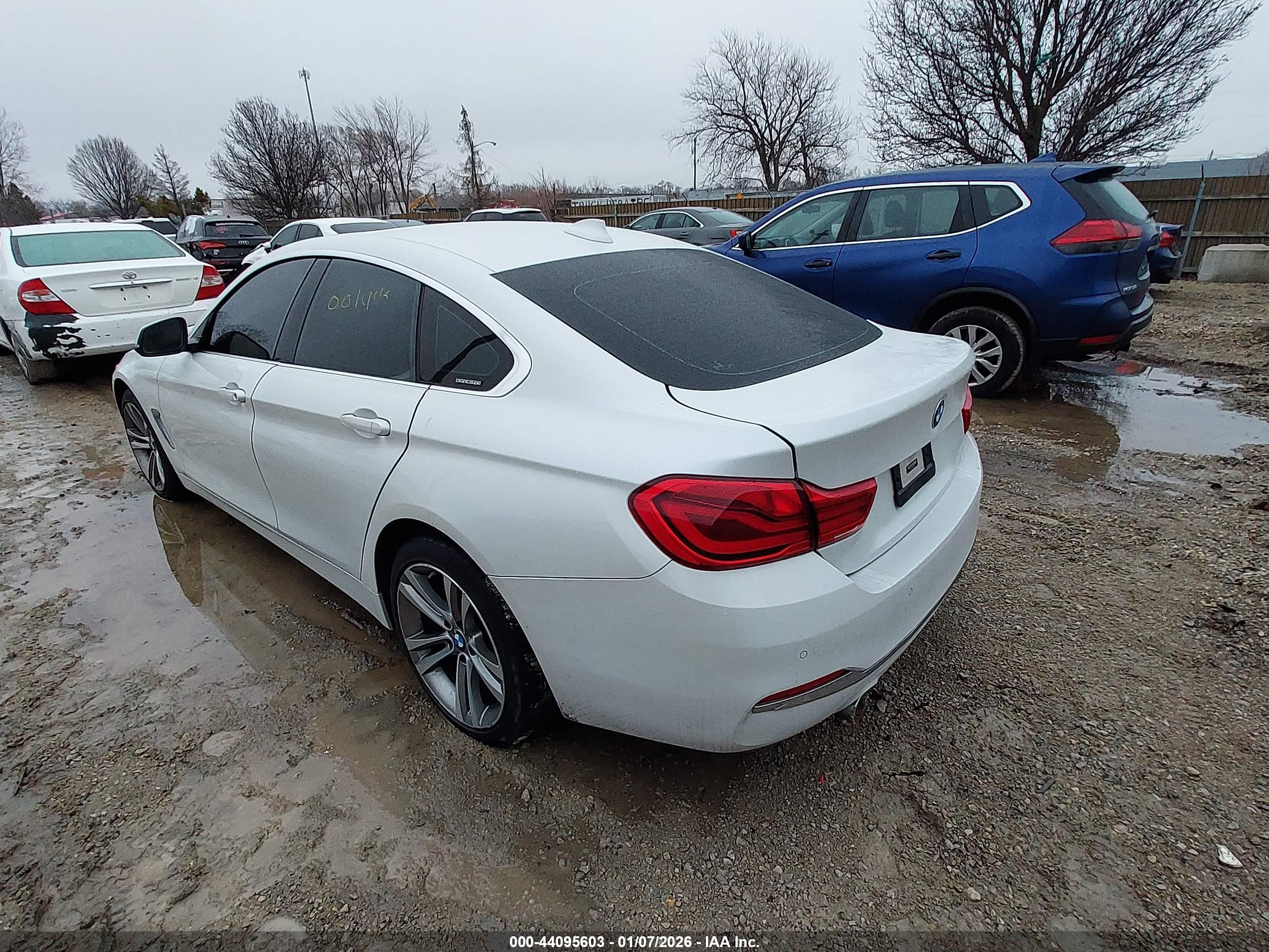 BMW 440I image 3