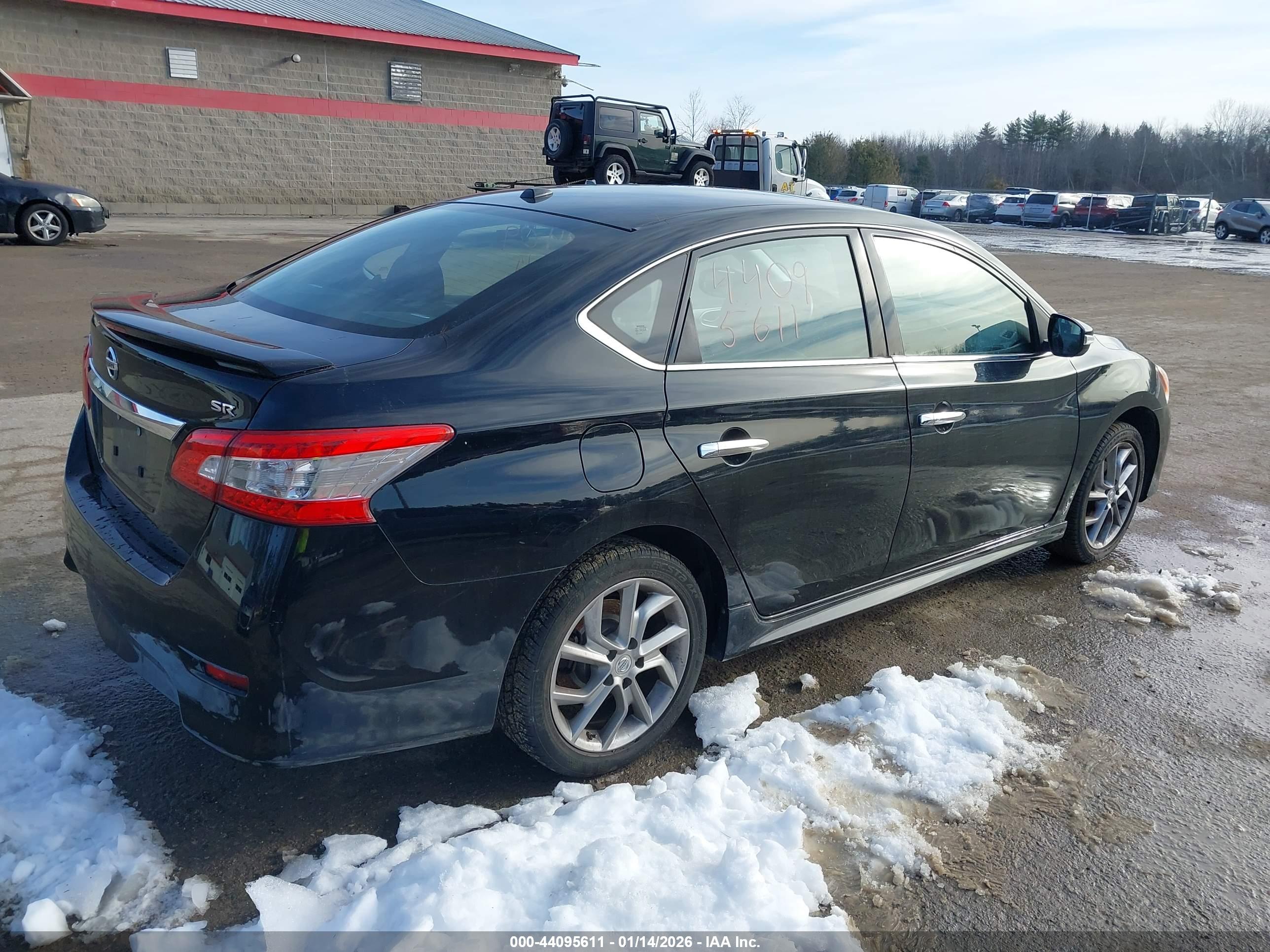 NISSAN SENTRA image 4