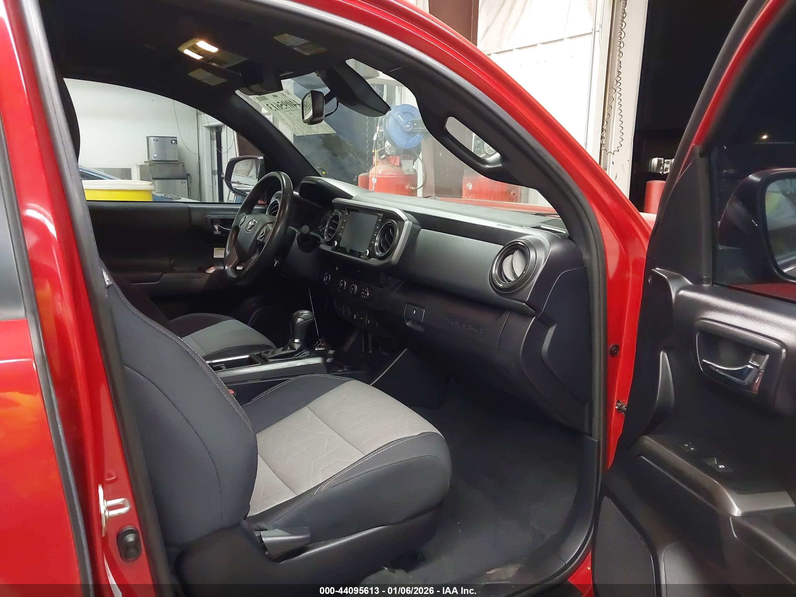 TOYOTA TACOMA image 5