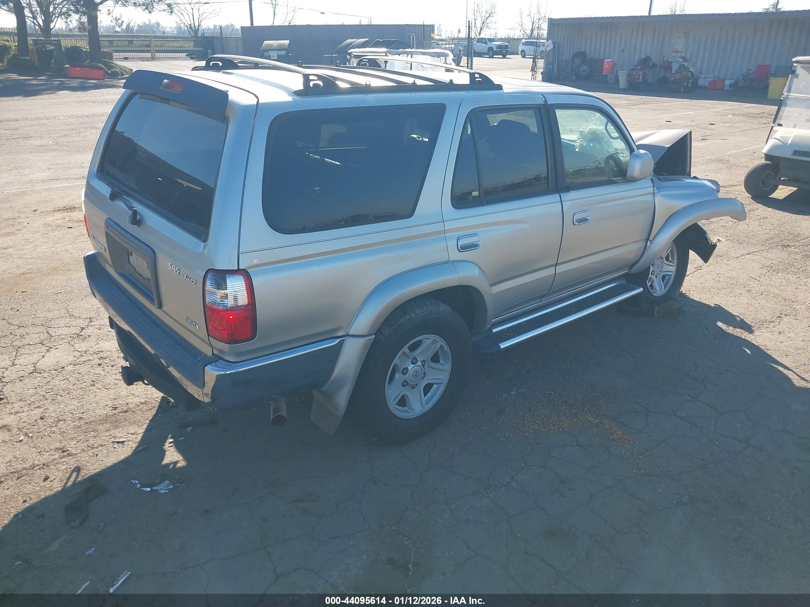 TOYOTA 4RUNNER image 4