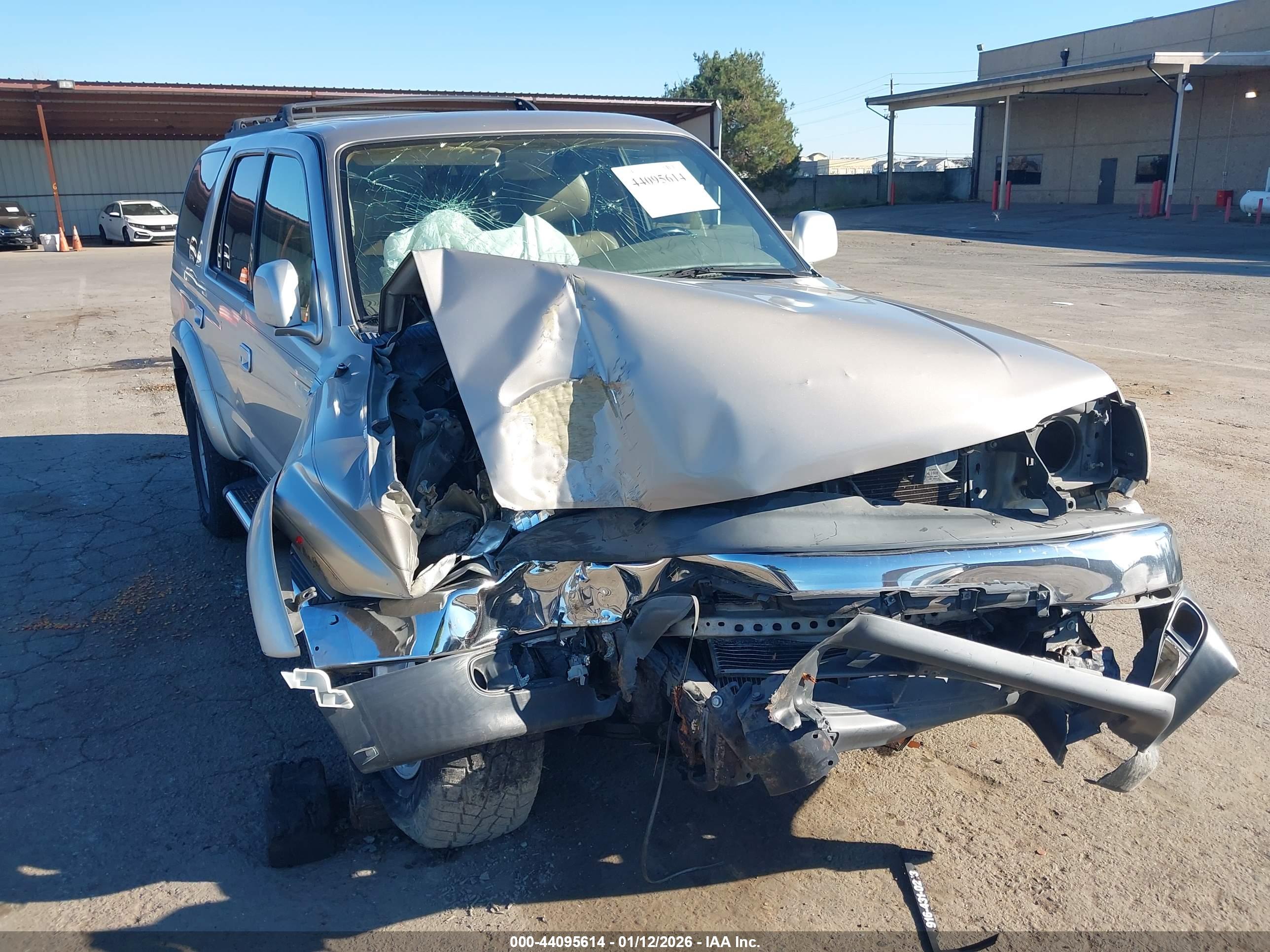 TOYOTA 4RUNNER image 6