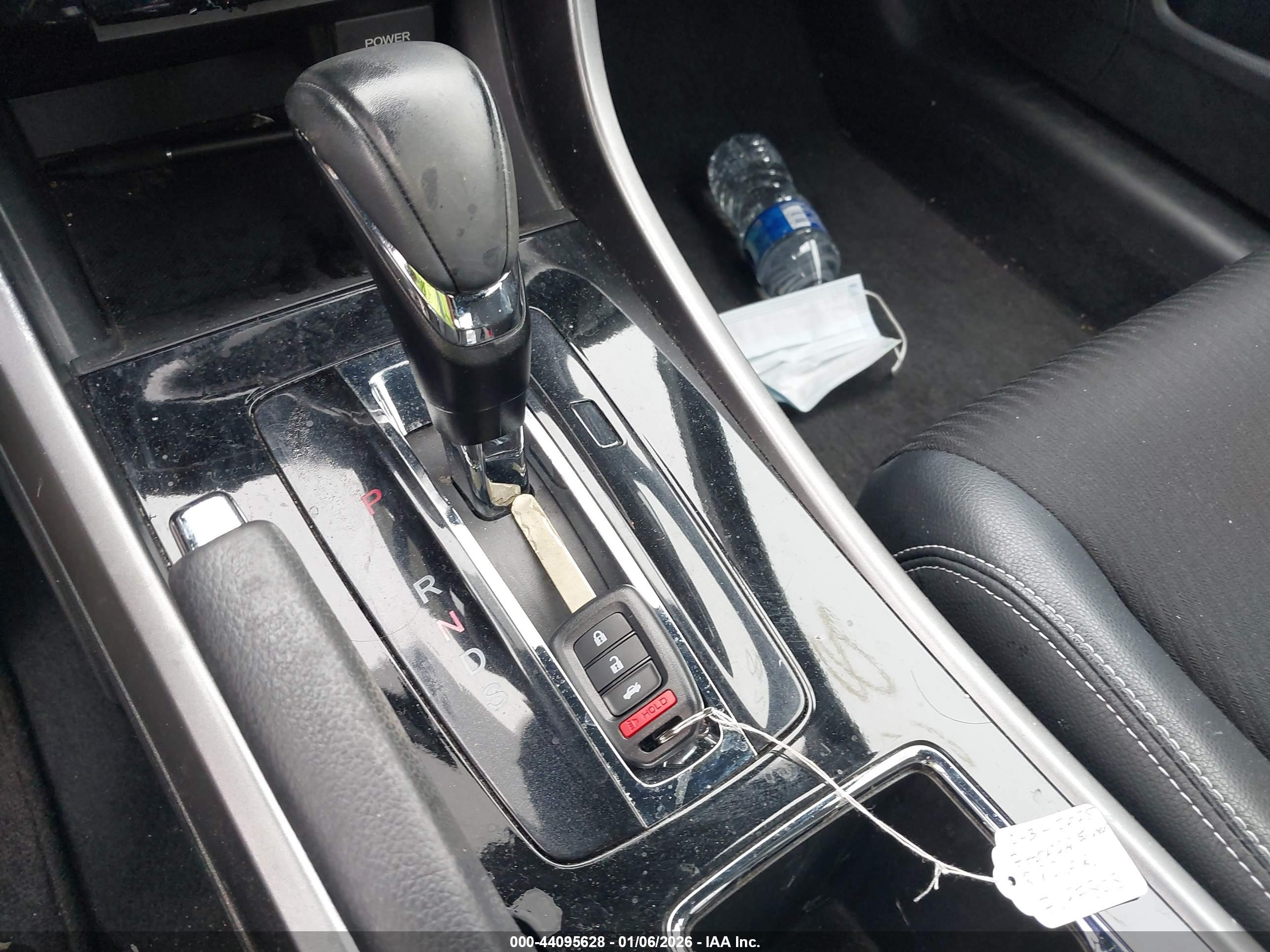 HONDA ACCORD image 11