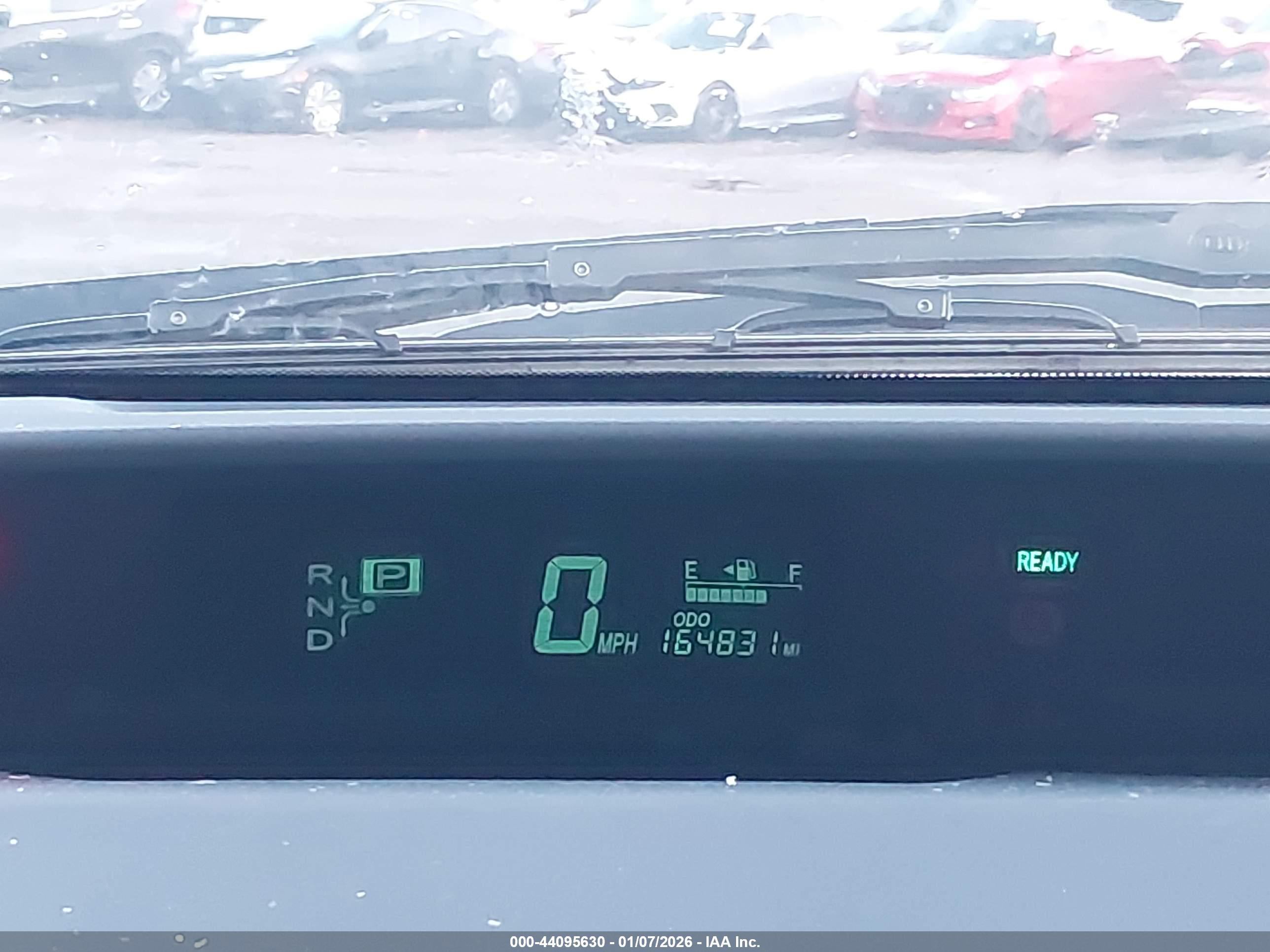 TOYOTA PRIUS image 7