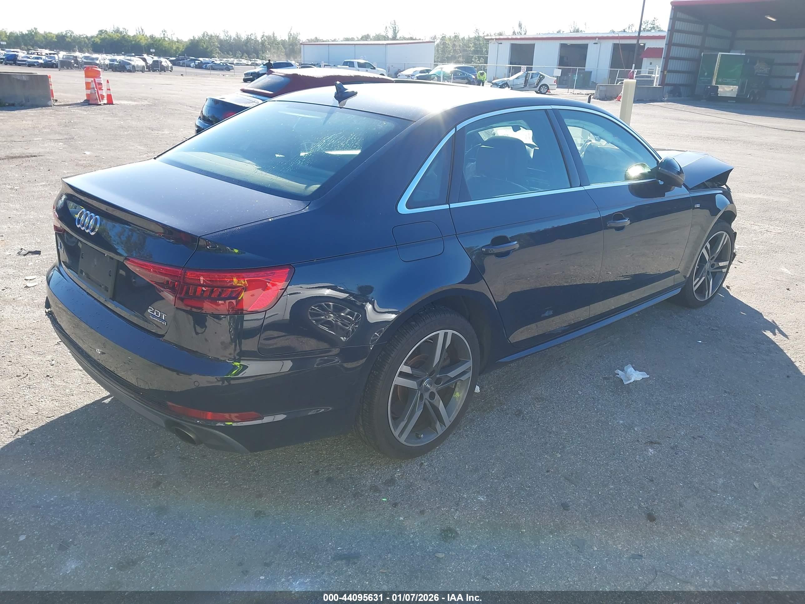 AUDI A4 image 4