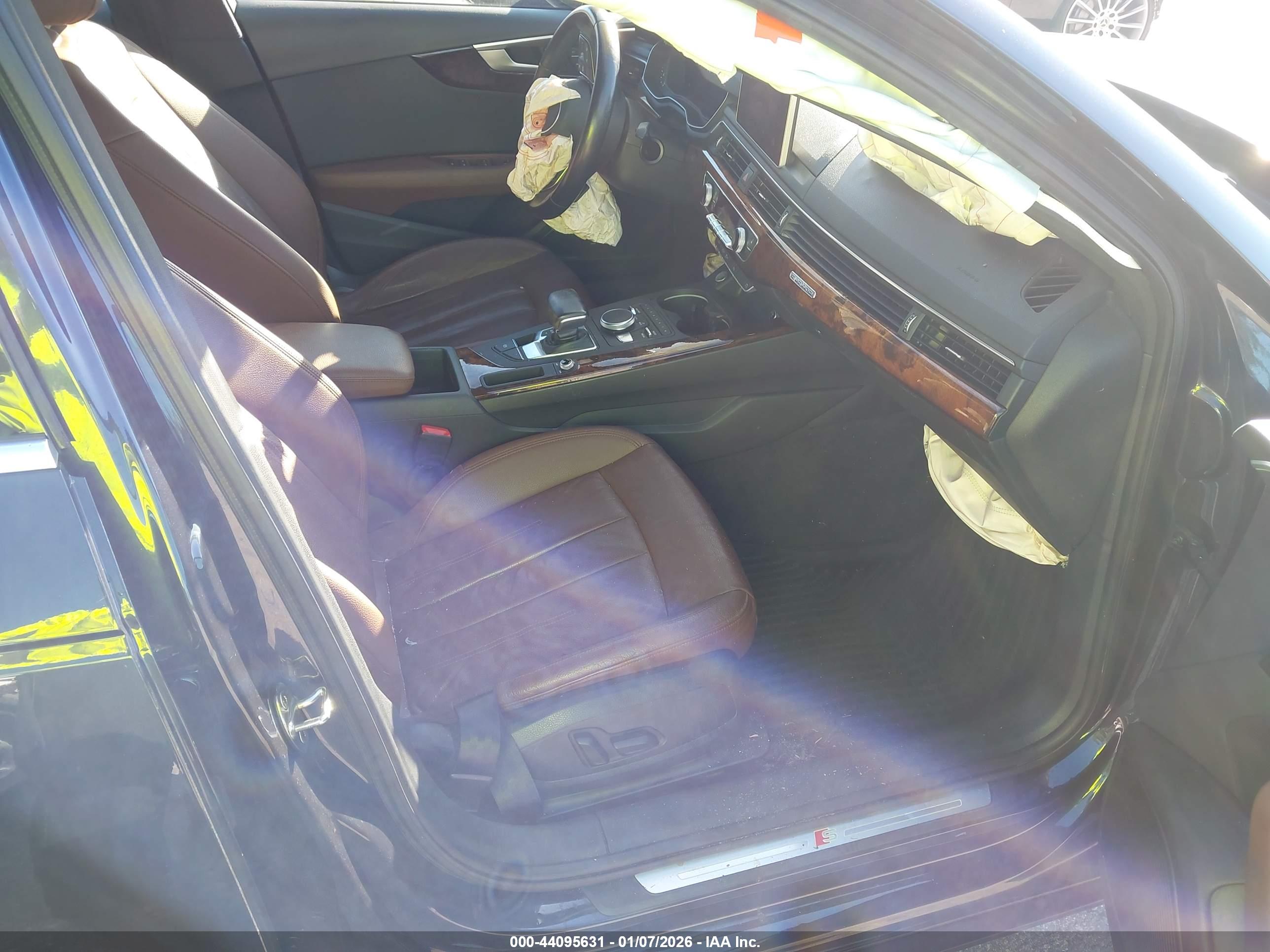 AUDI A4 image 5