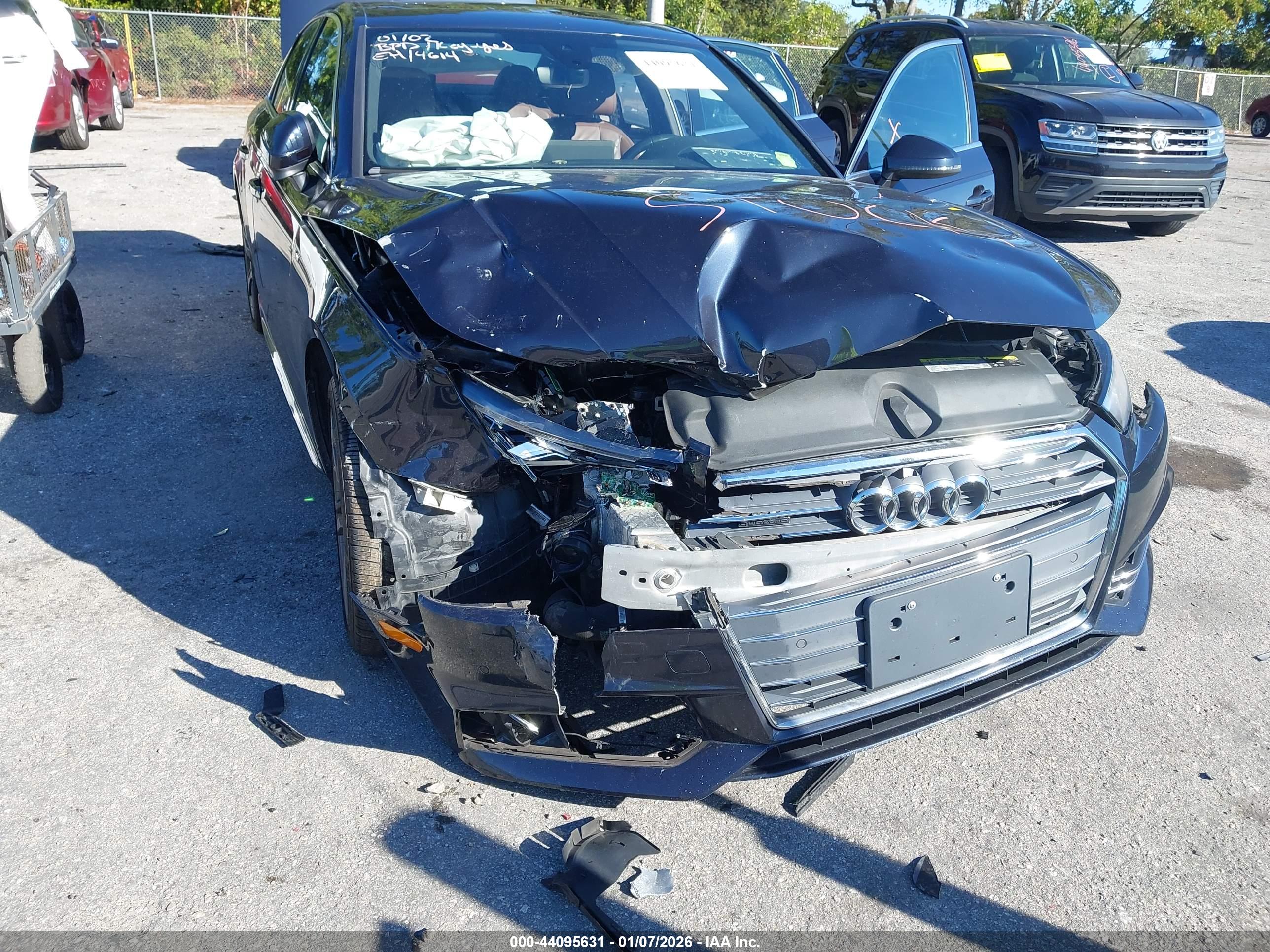 AUDI A4 image 6