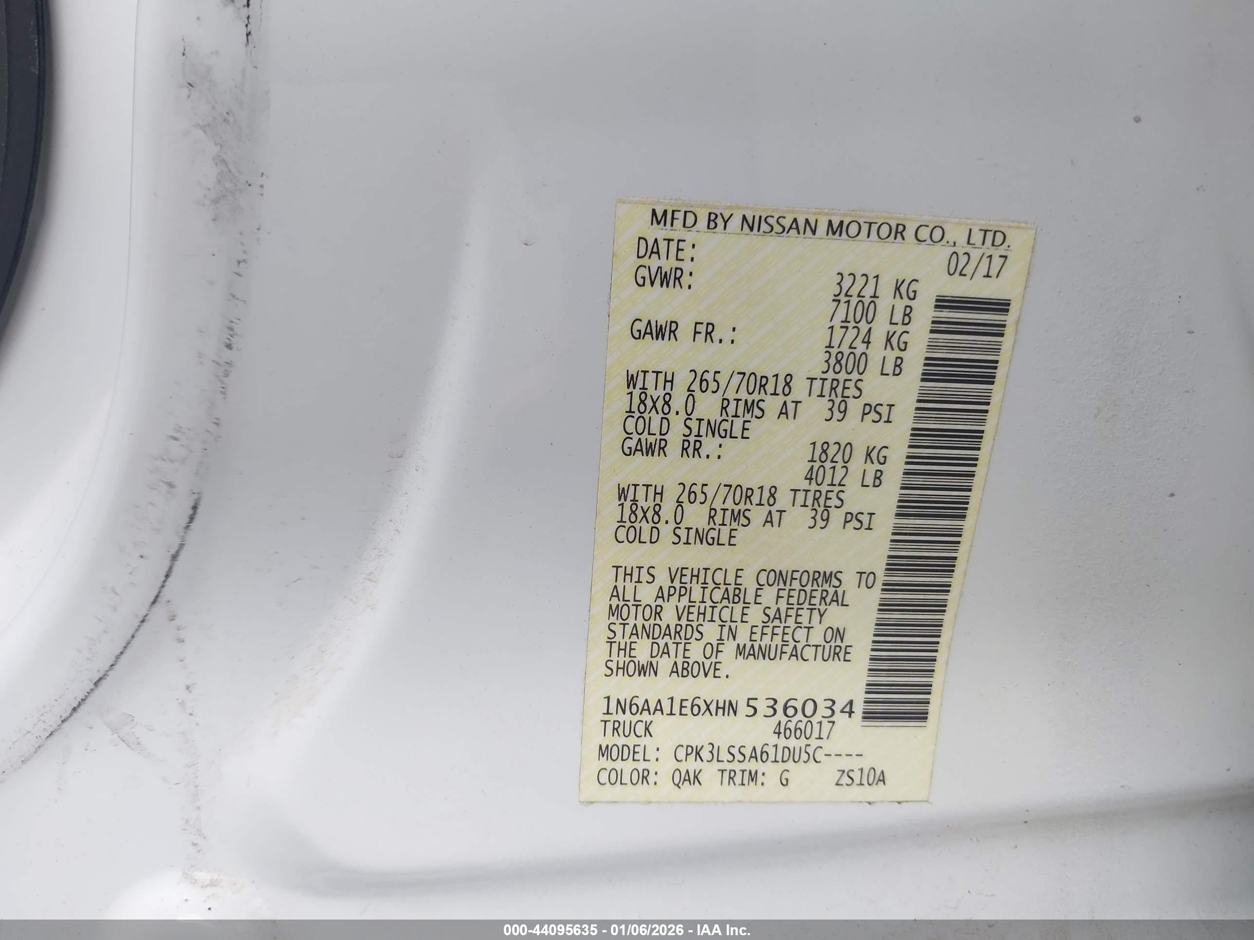 NISSAN TITAN image 9