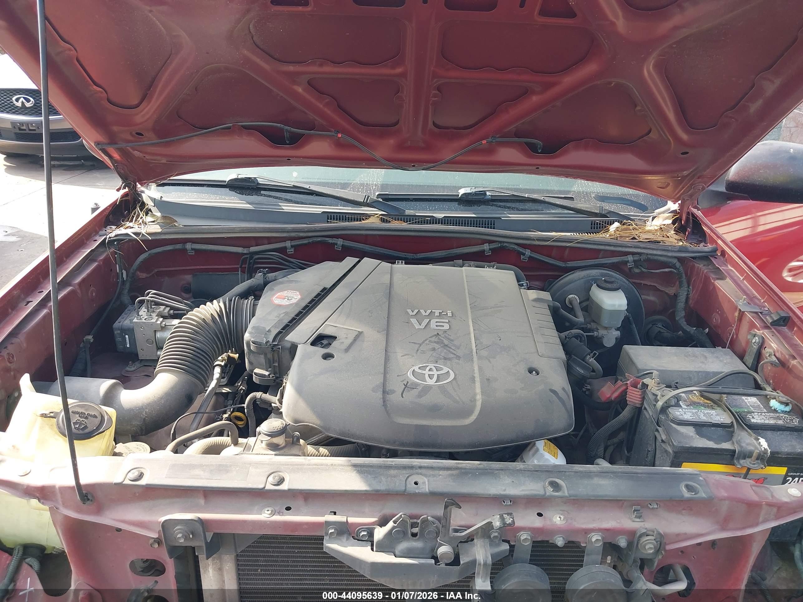 TOYOTA TACOMA image 10