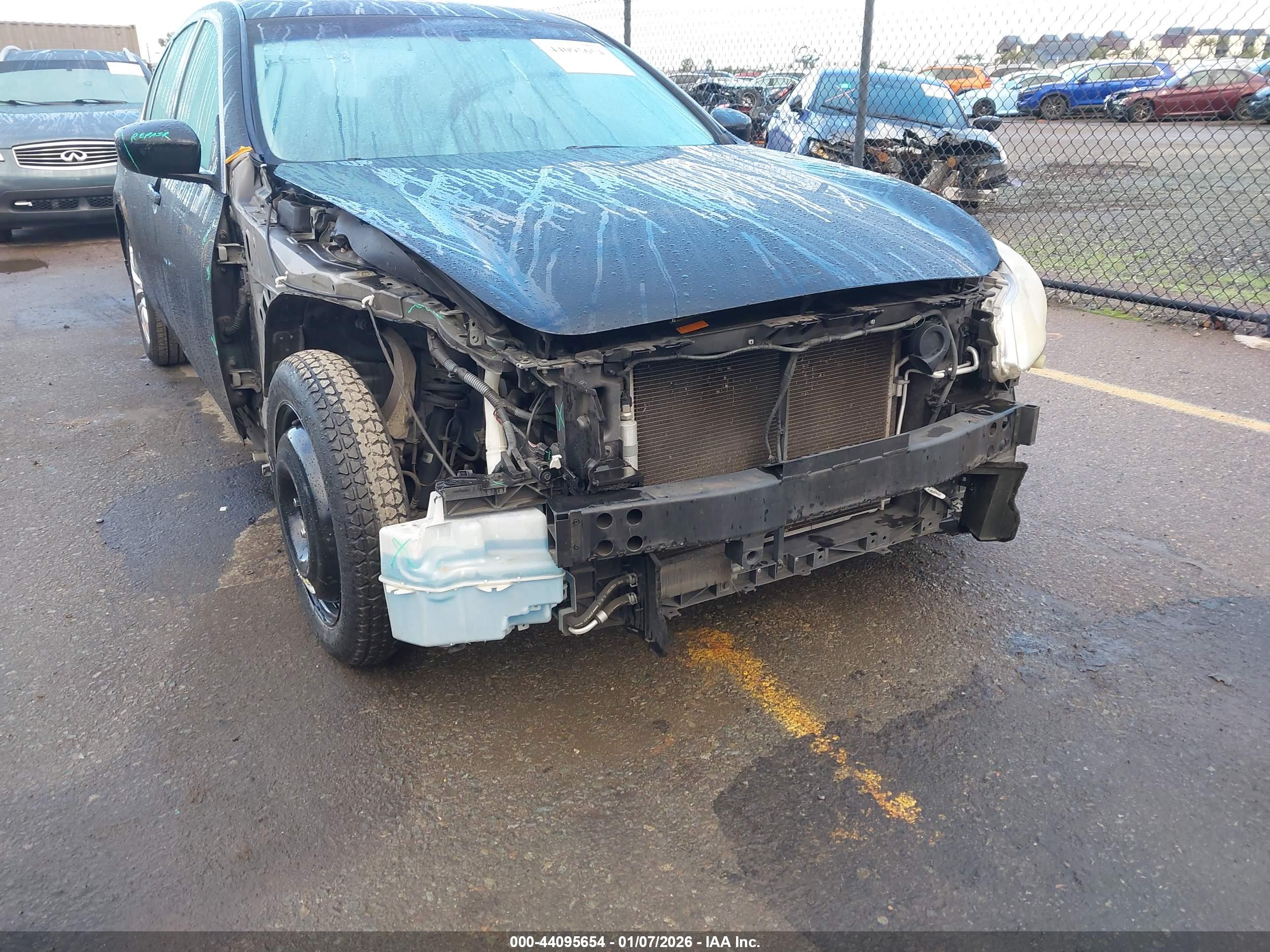 INFINITI G37 image 6