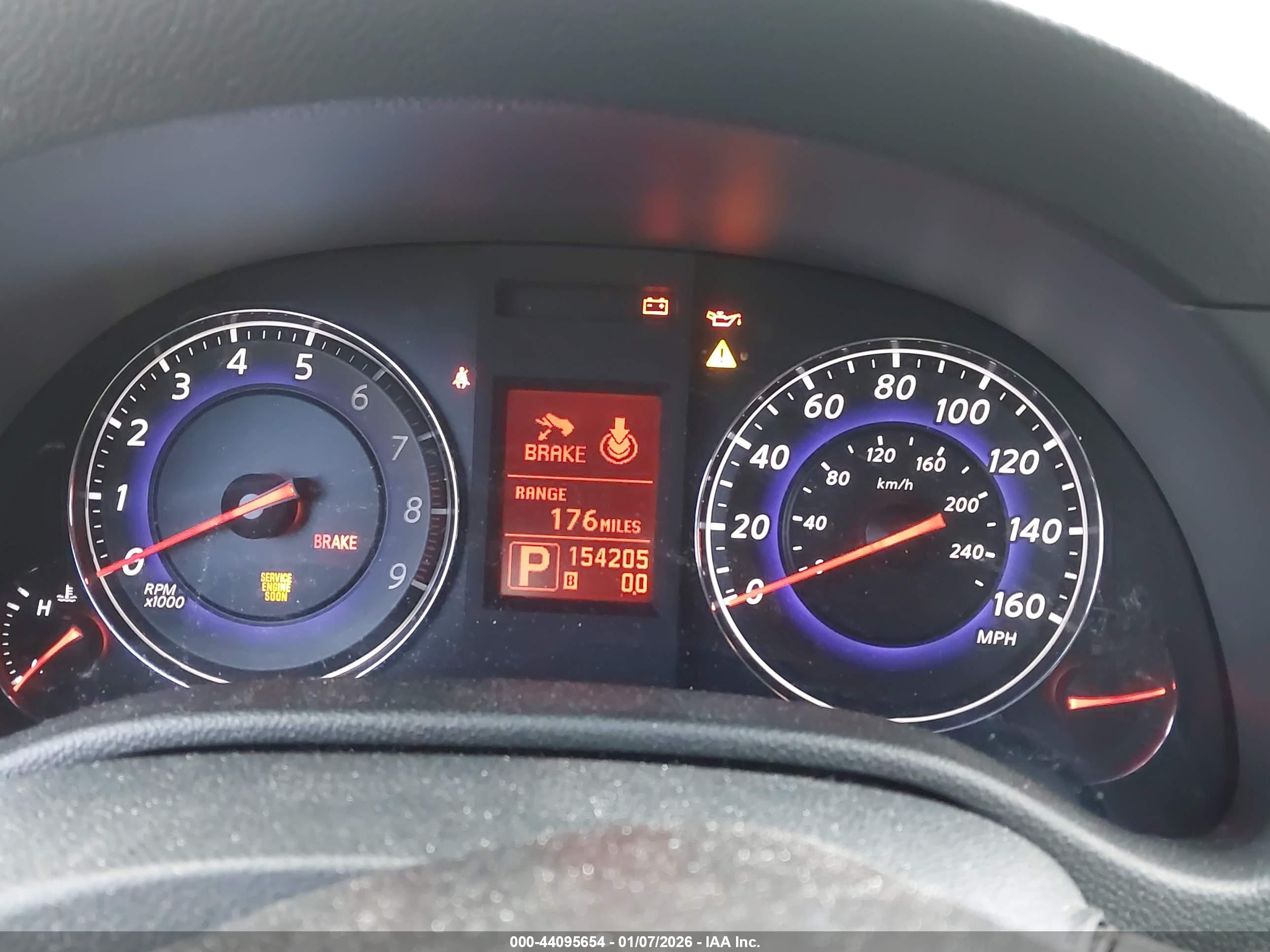 INFINITI G37 image 7