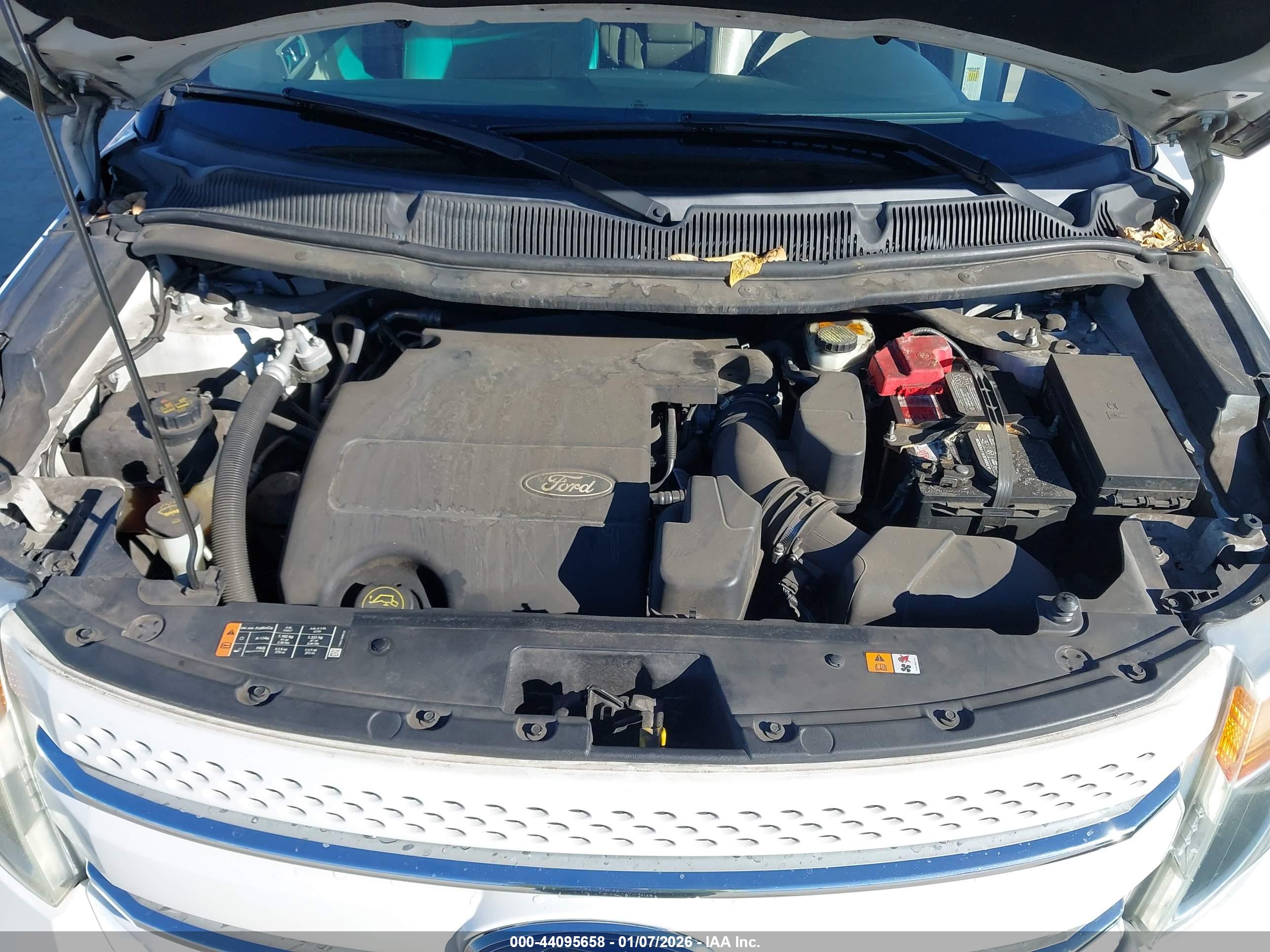 FORD EXPLORER image 10