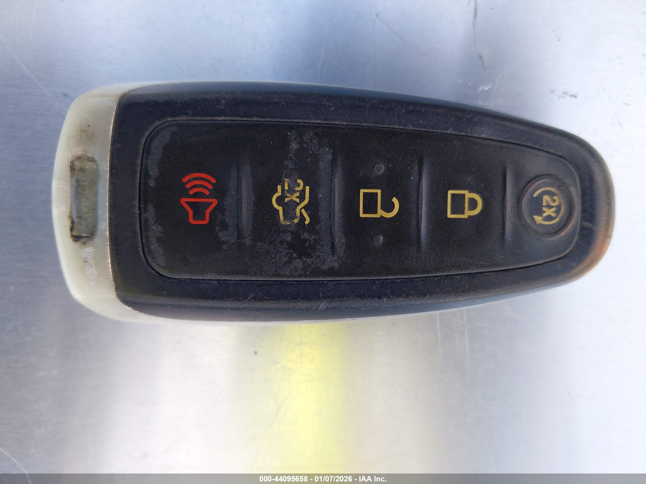 FORD EXPLORER image 11